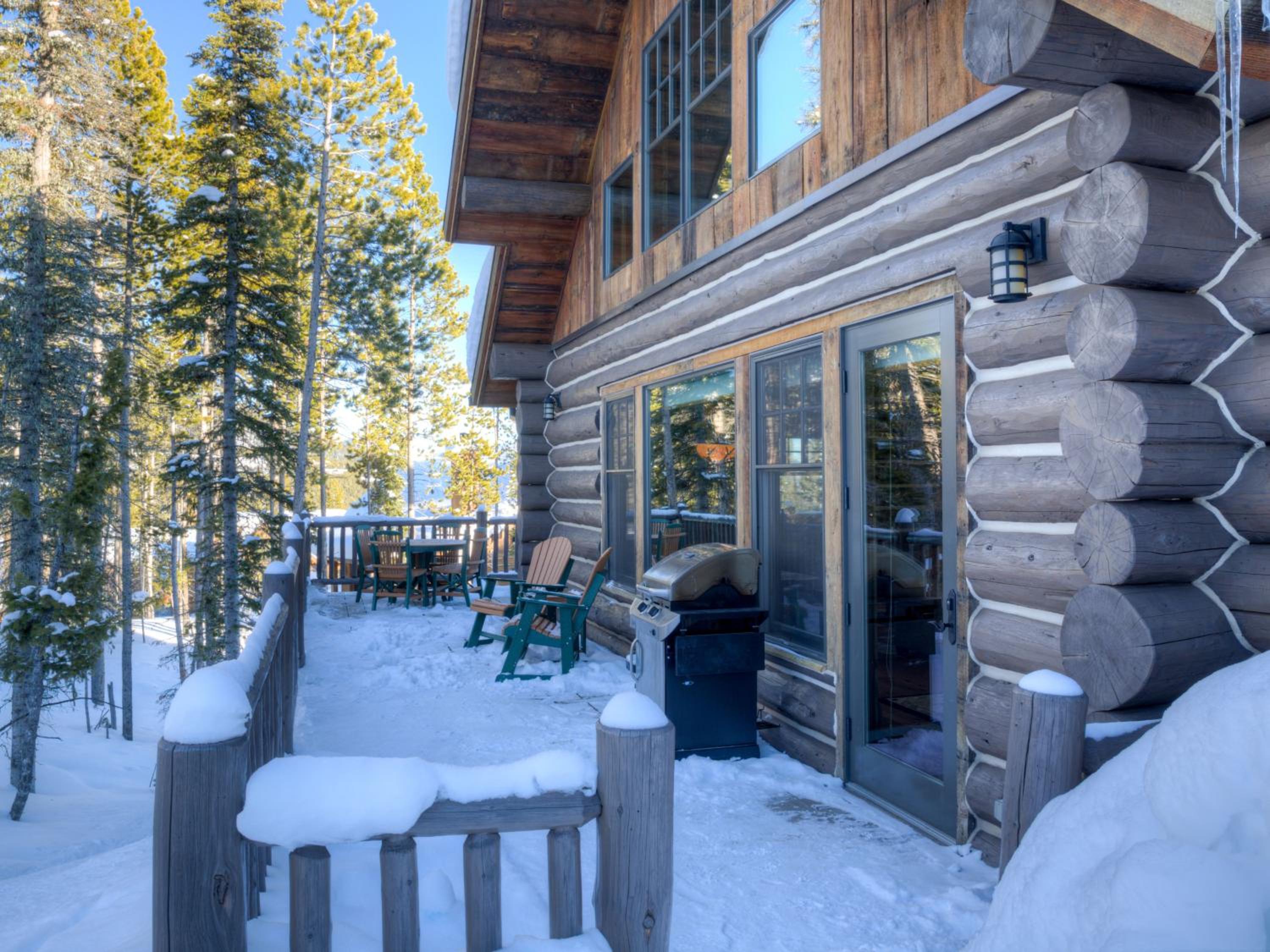 Powder Ridge Cabin Manitou 1 view 3
