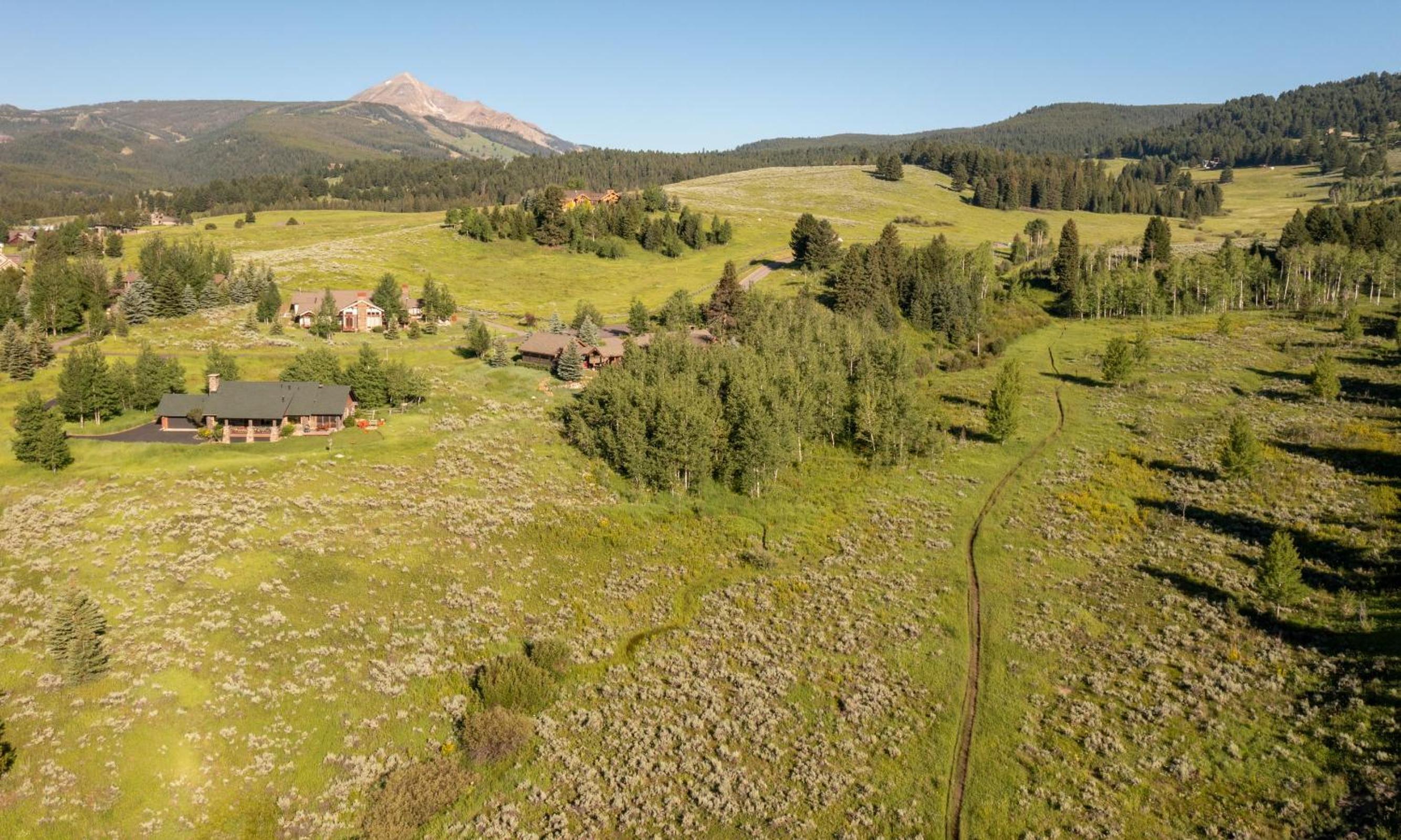 MDW Chief Joseph Rustic Log Home