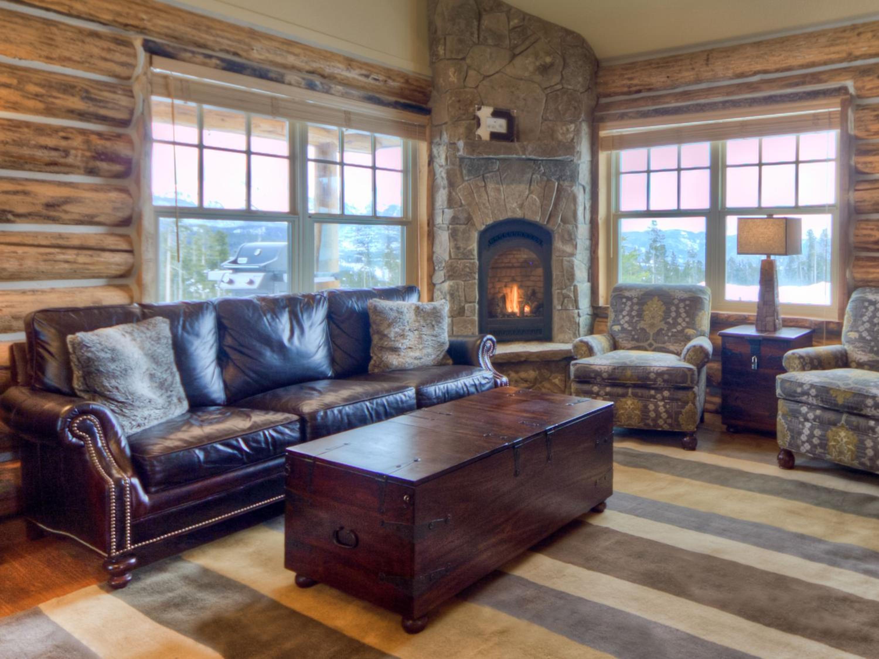 Cowboy Heaven Cabin 15 Derringer view 3