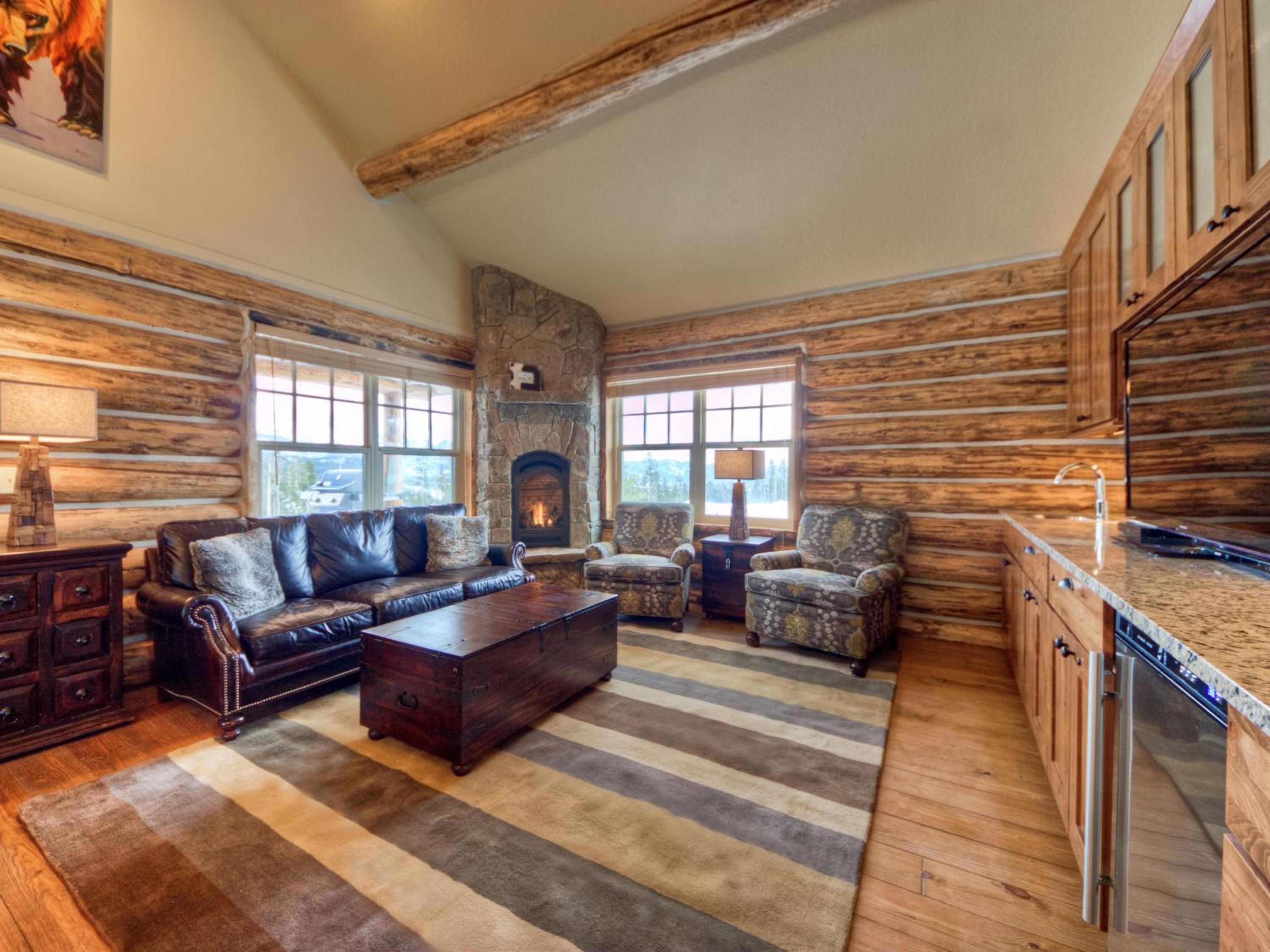 Cowboy Heaven Cabin 15 Derringer view 4