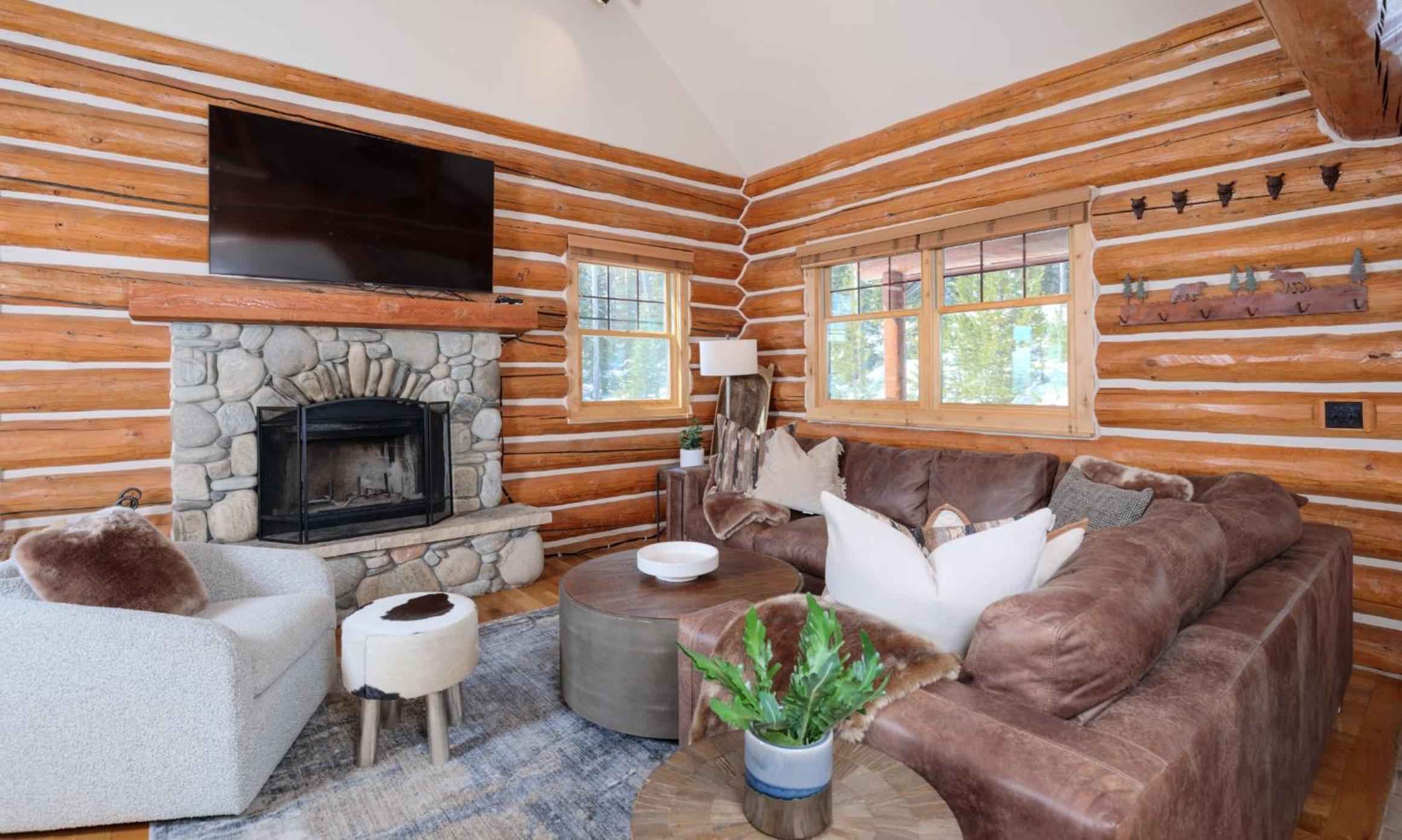 Powder Ridge Cabin Rosebud 2 view 3