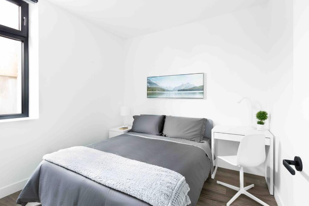Designer 2 Bdr Garden Suite - Arbutus, Kits & UBC