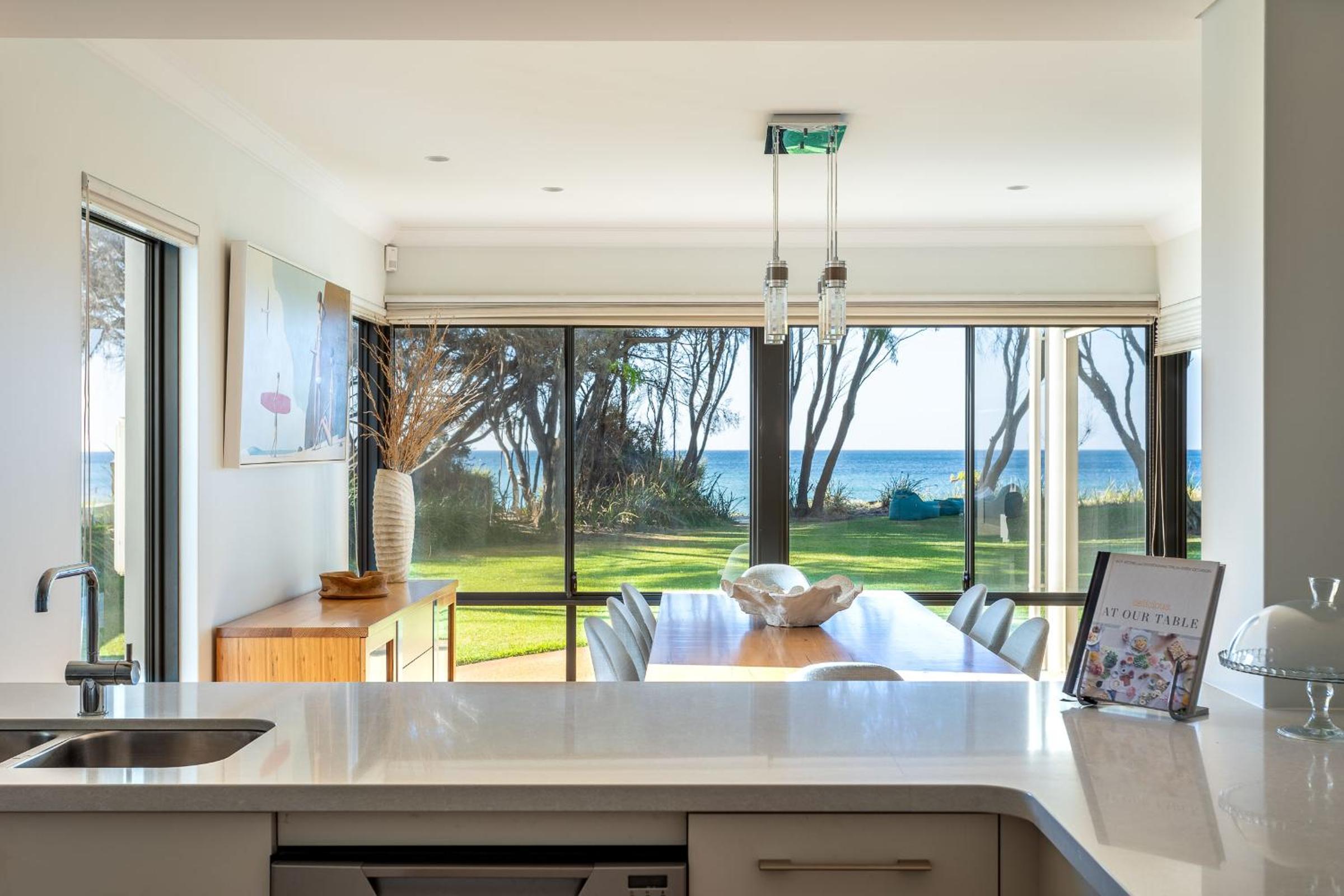 Beachfront Busselton I Private Properties