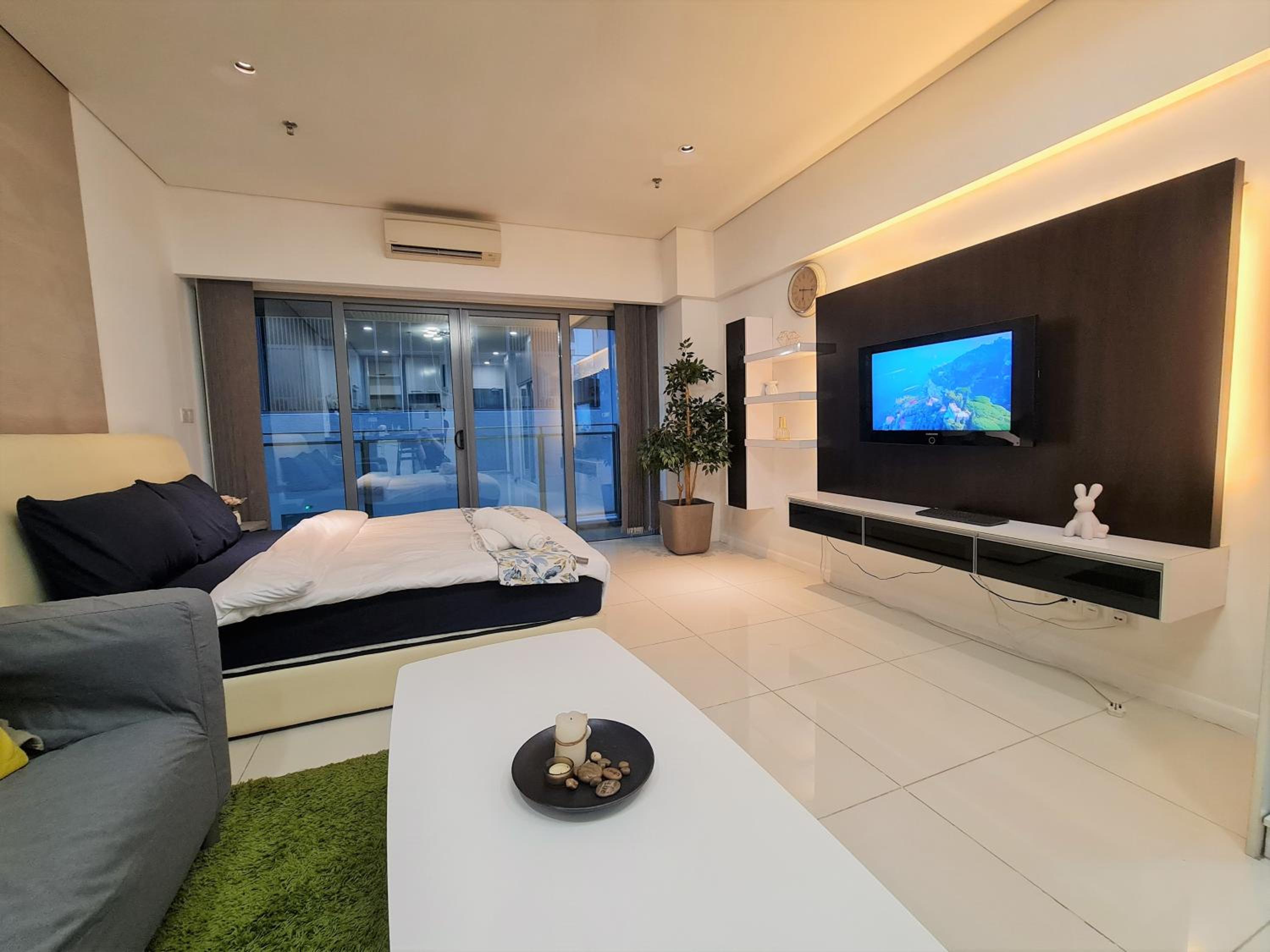 Mercu Summer Suites Bukit Bintang Kuala Lumpur Apartment