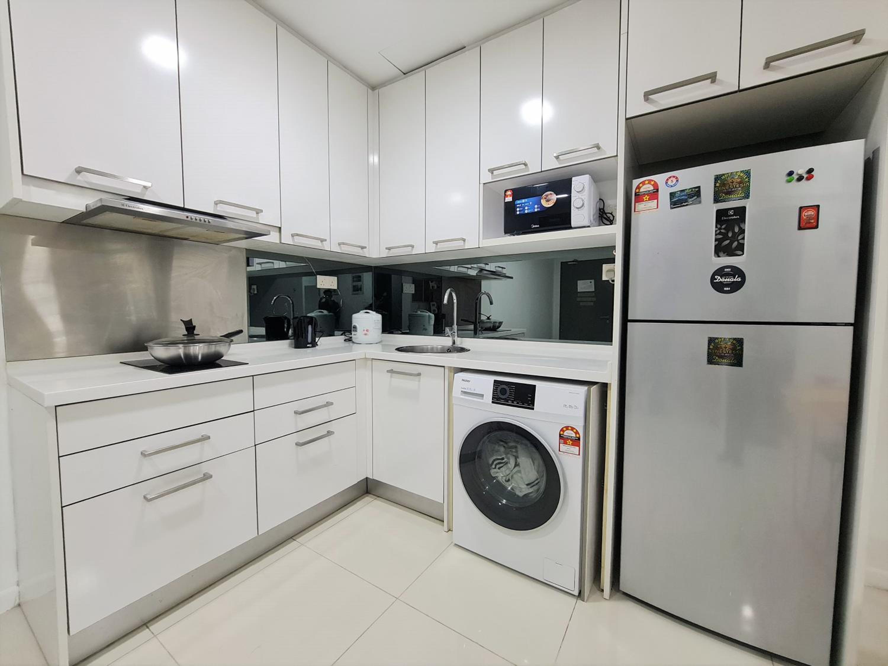 Mercu Summer Suites Bukit Bintang Kuala Lumpur Apartment