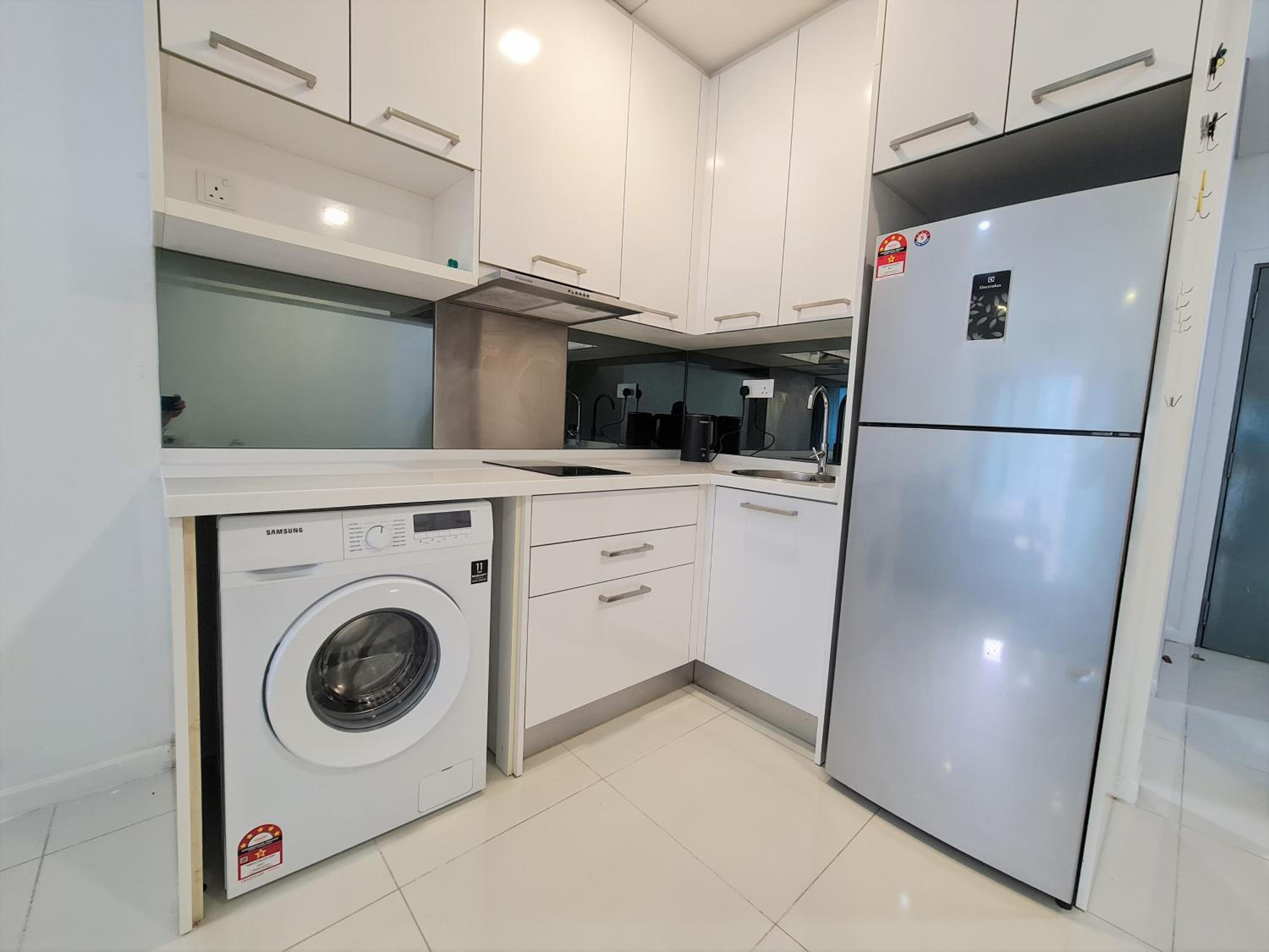 Mercu Summer Suites Bukit Bintang Kuala Lumpur Apartment