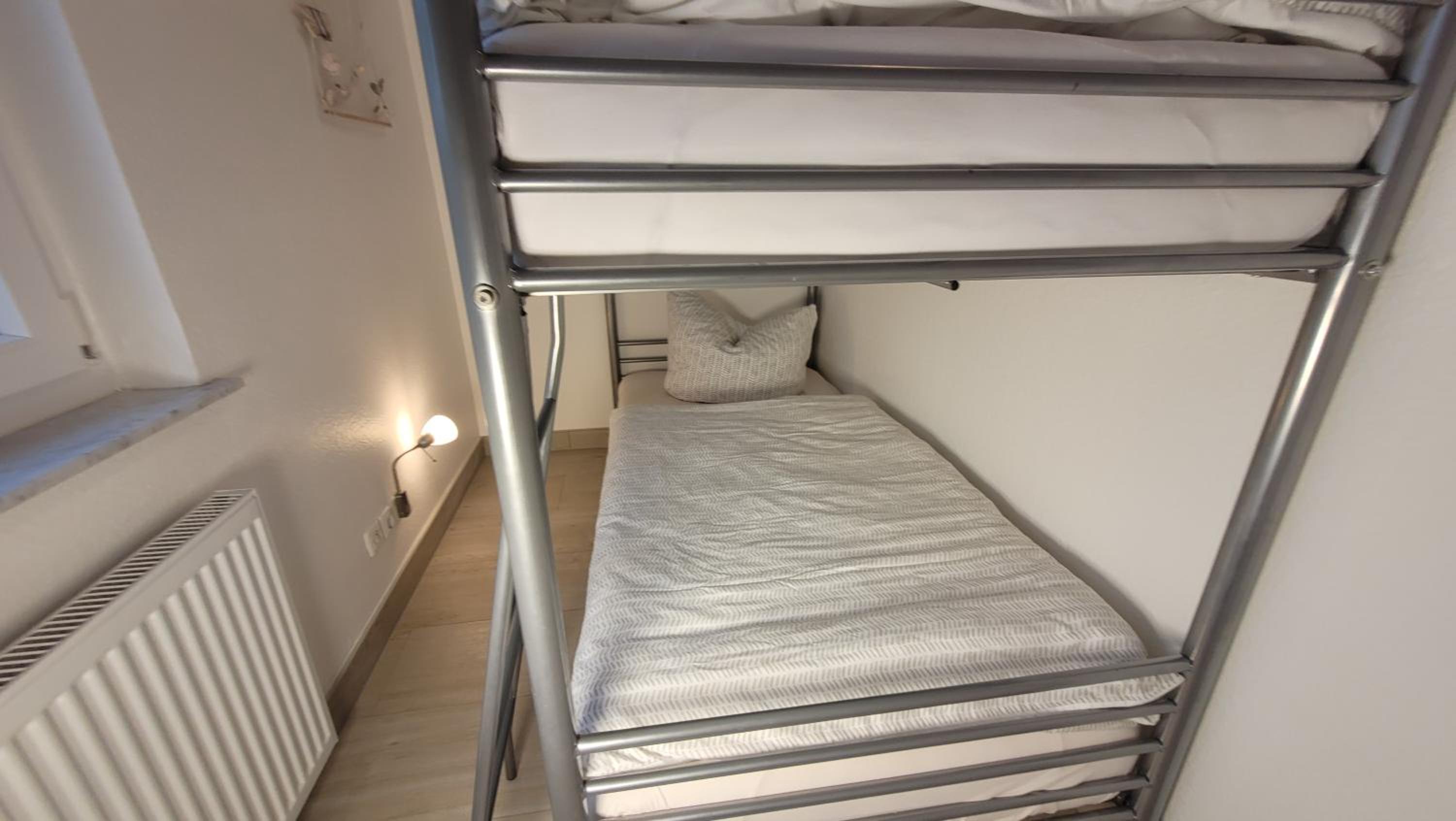 Ferienwohnung Gartentraum mit tollem Rasengarten