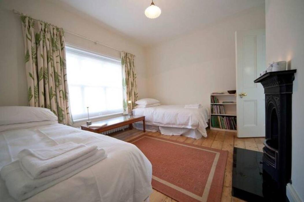 Signal Point Cottage
