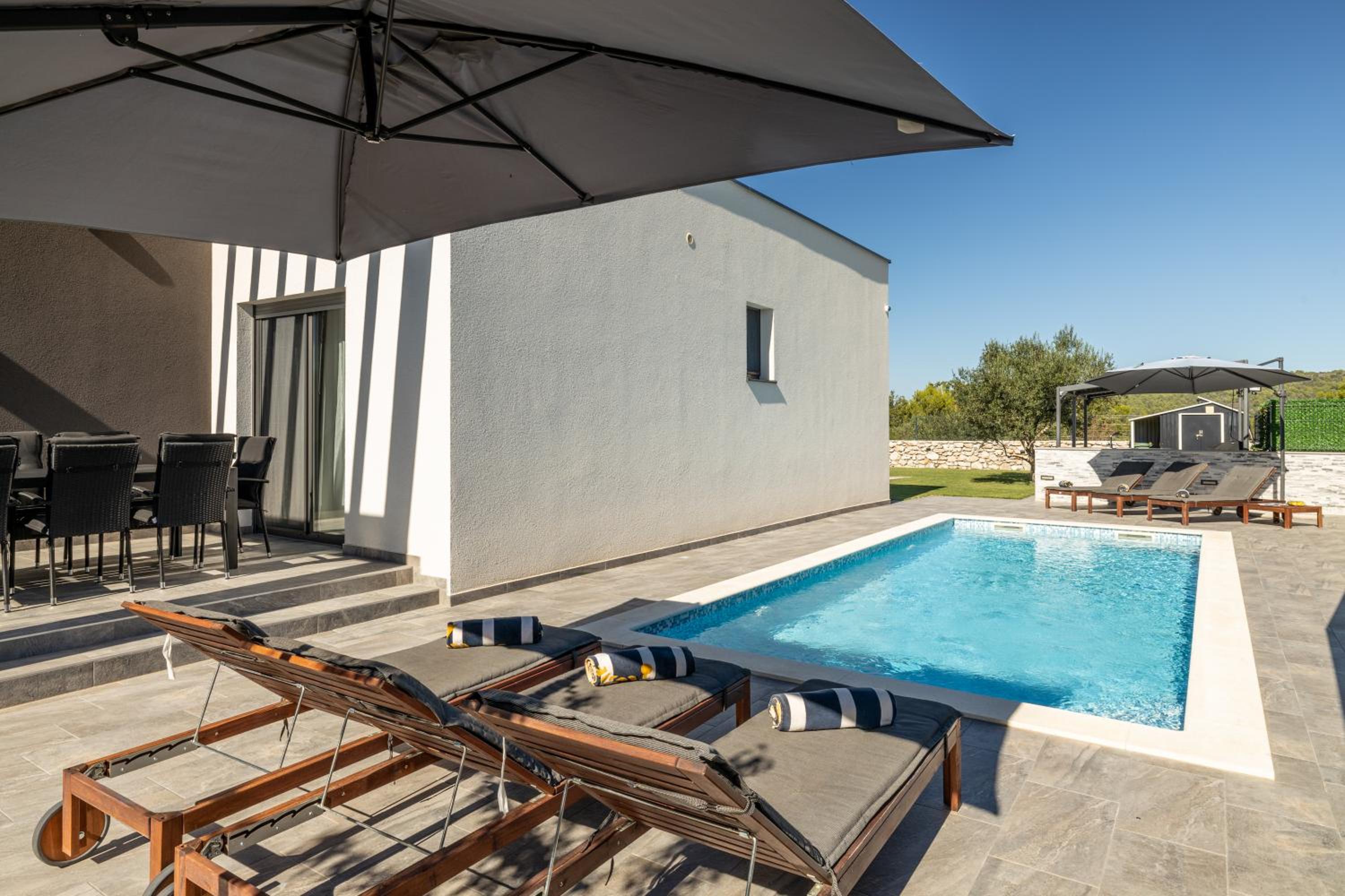 Villa A en Bilice
