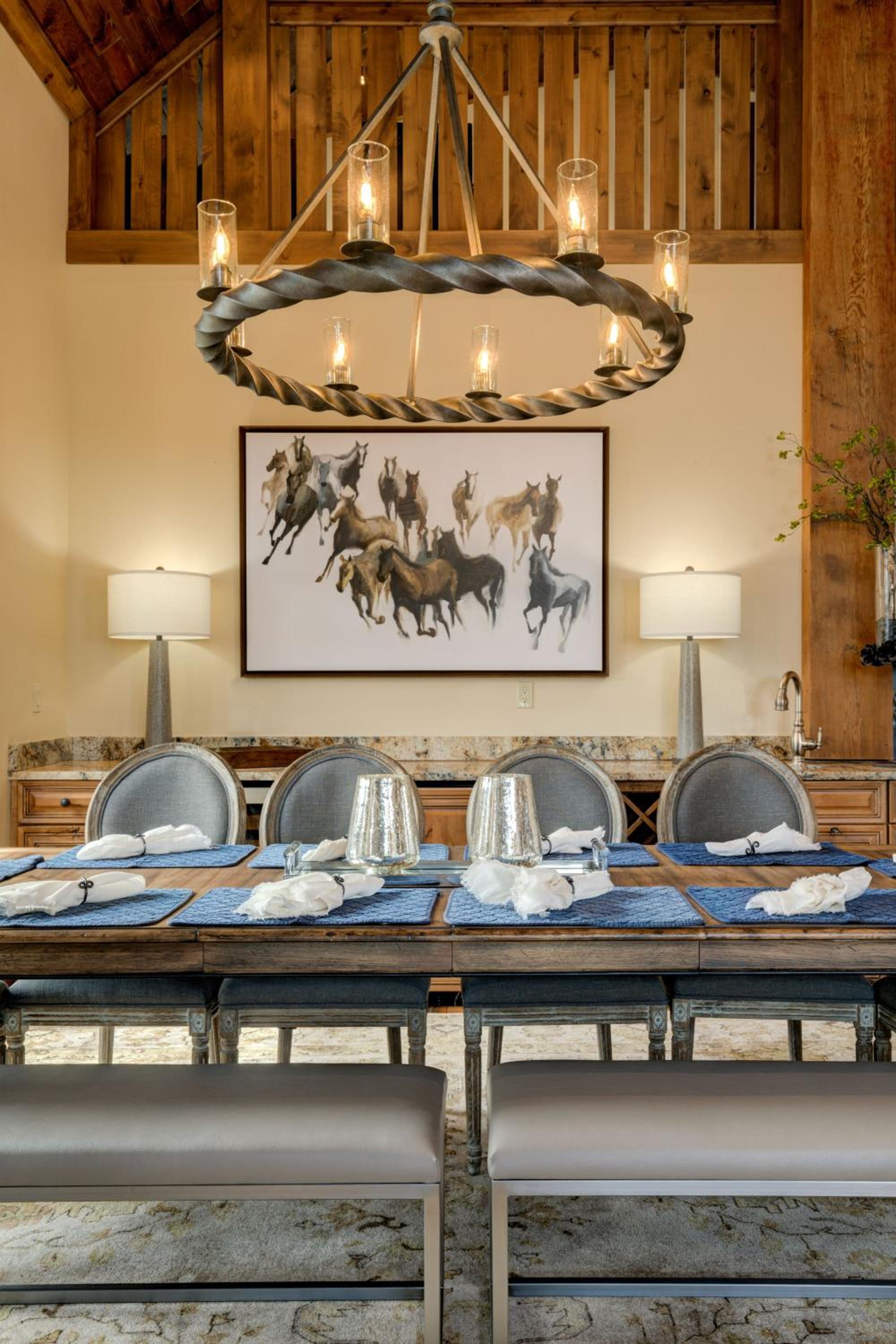 dining