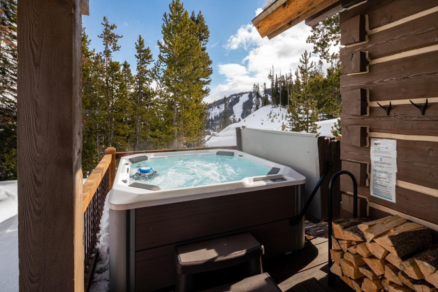 Powder Ridge Cabin Manitou 19 view 2