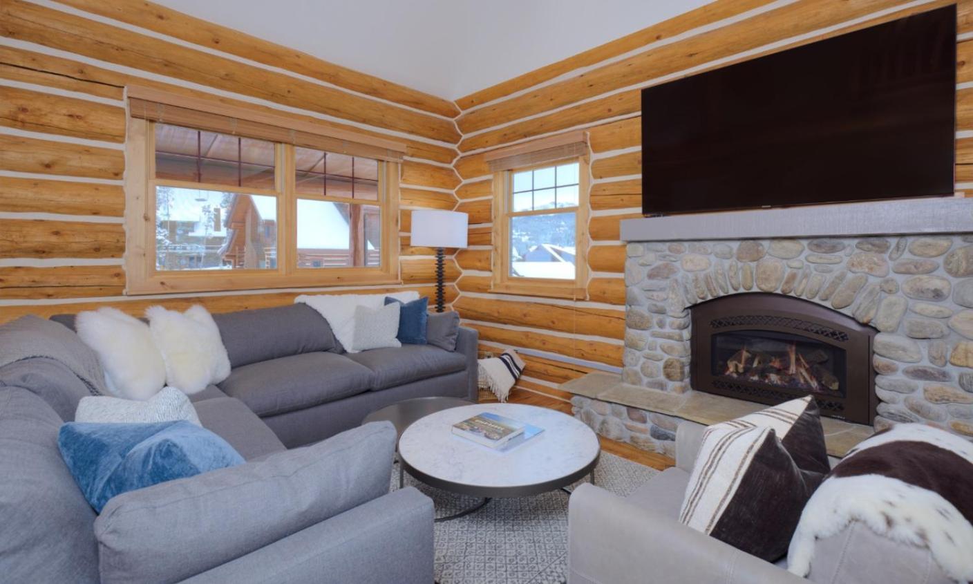 Powder Ridge Cabin Red Cloud 1A view 5