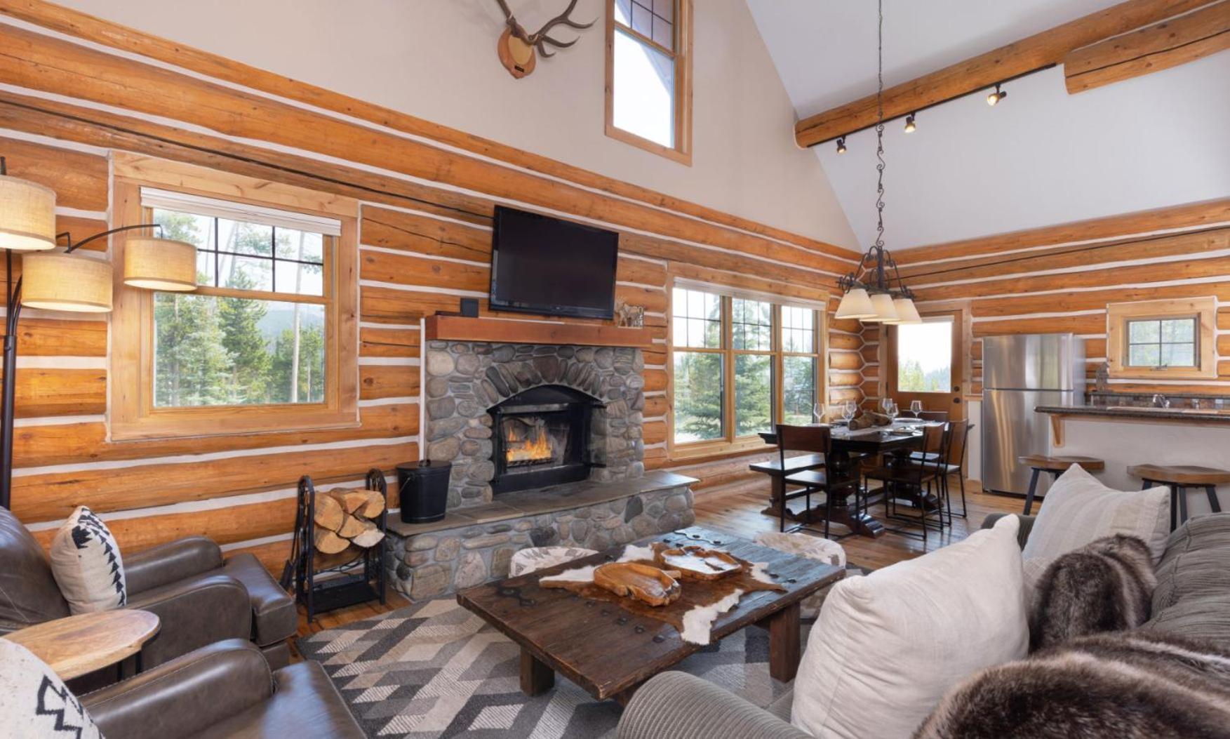 Powder Ridge Cabin Red Cloud 1B view 4