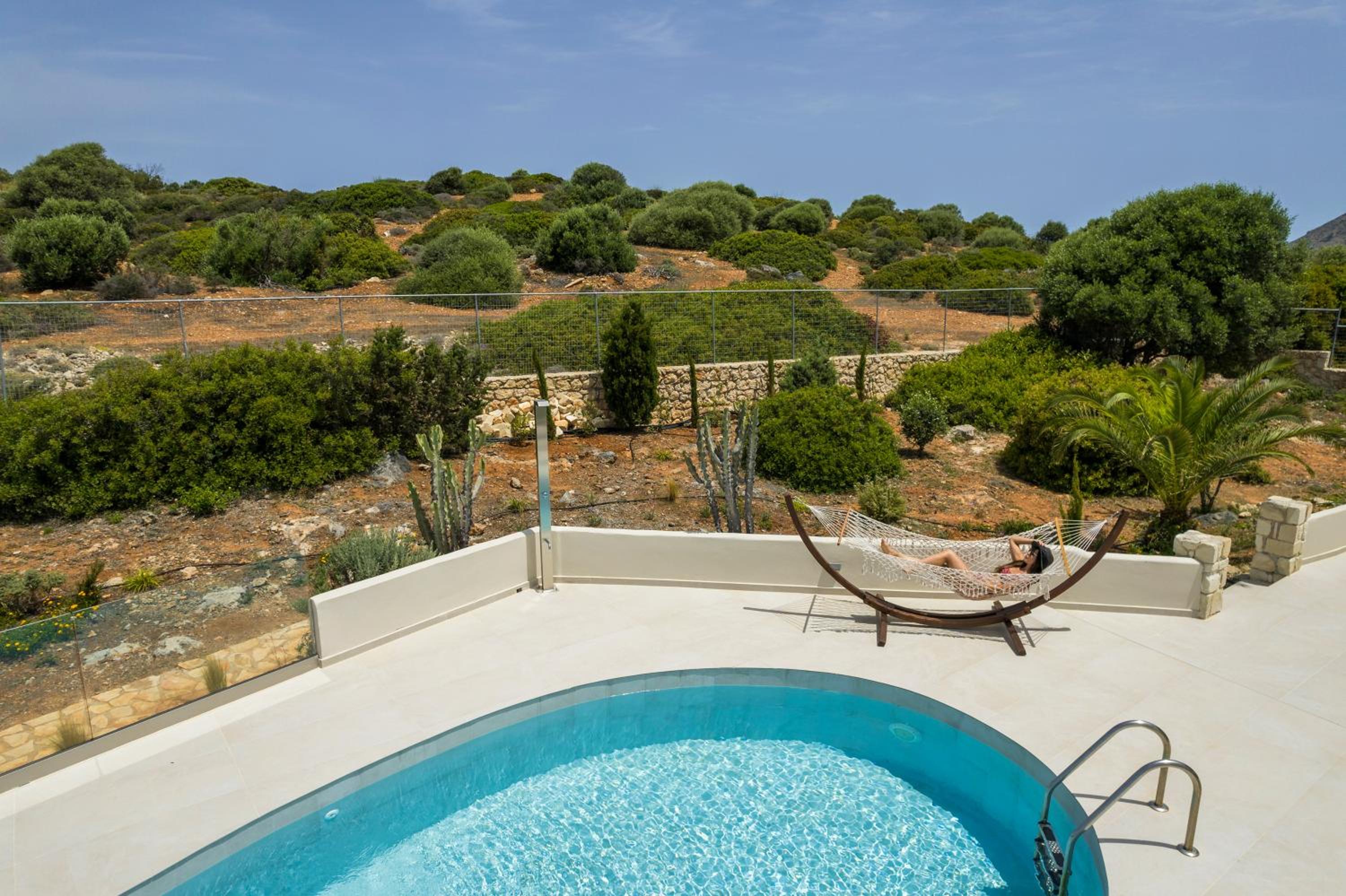 Seaview Villa Ormos, Heated Pool, Sea & Sun Villas view 5