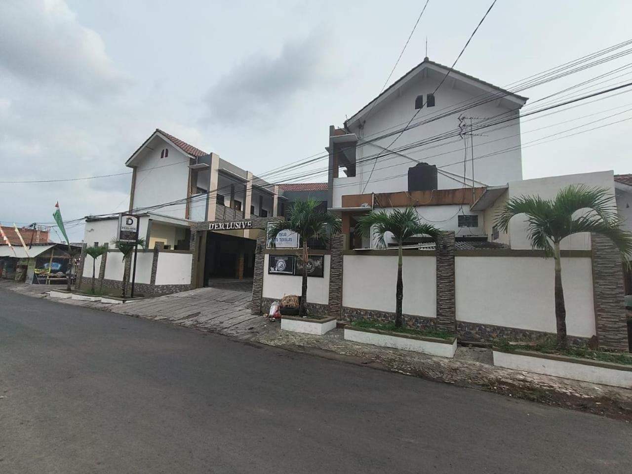 D'Exclusive Guest House view 3