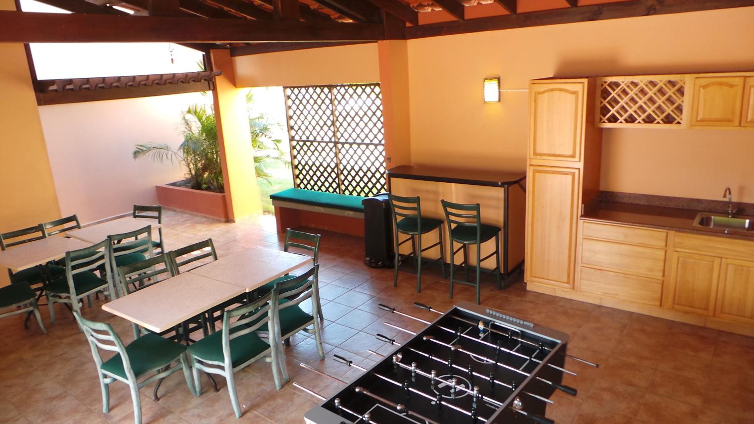 Family-Flexication-Friendly Villa, few steps from Eagle Beach