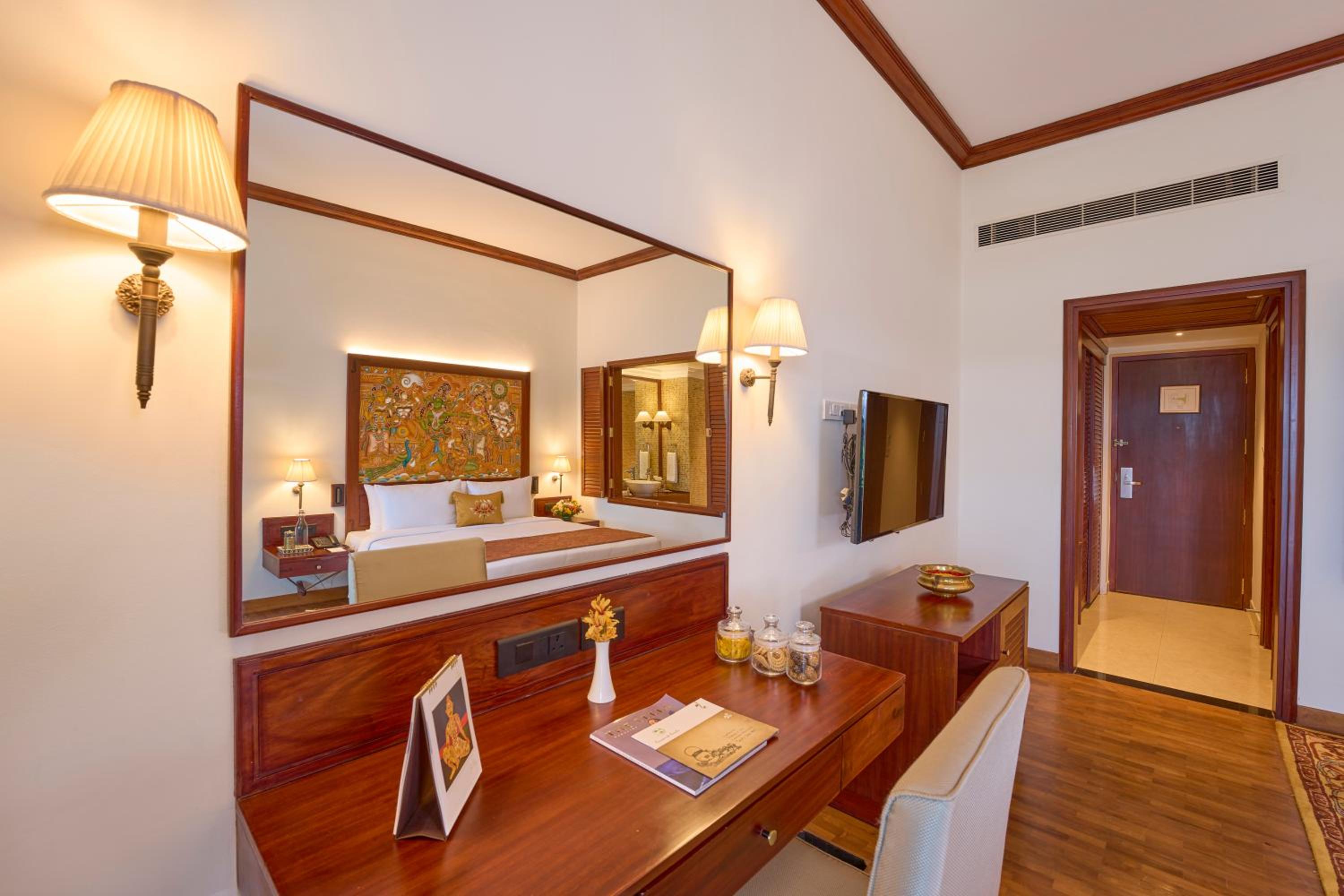 The Leela Ashtamudi, A Raviz Hotel, Kollam