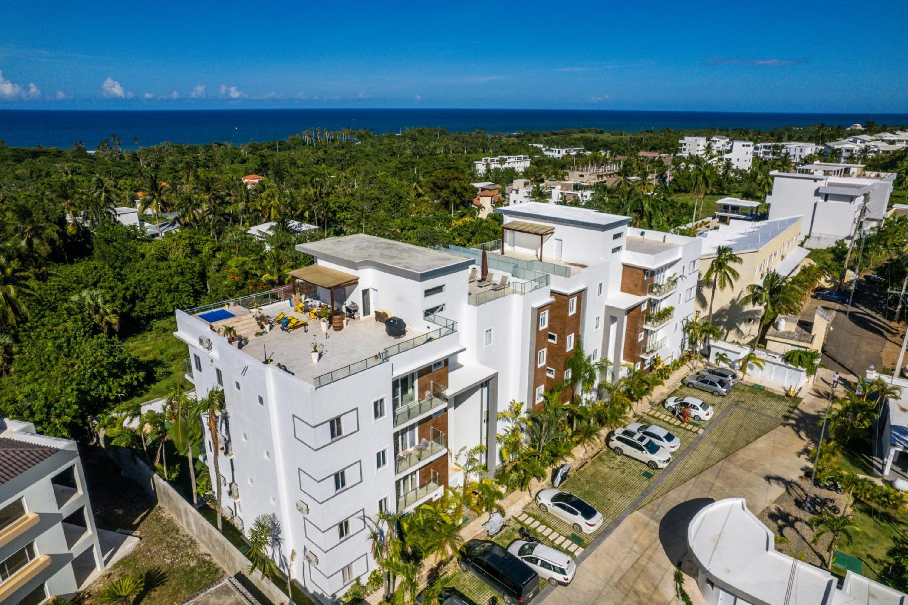 Spacious 2 Bed 2 Bath With Ocean View view 4