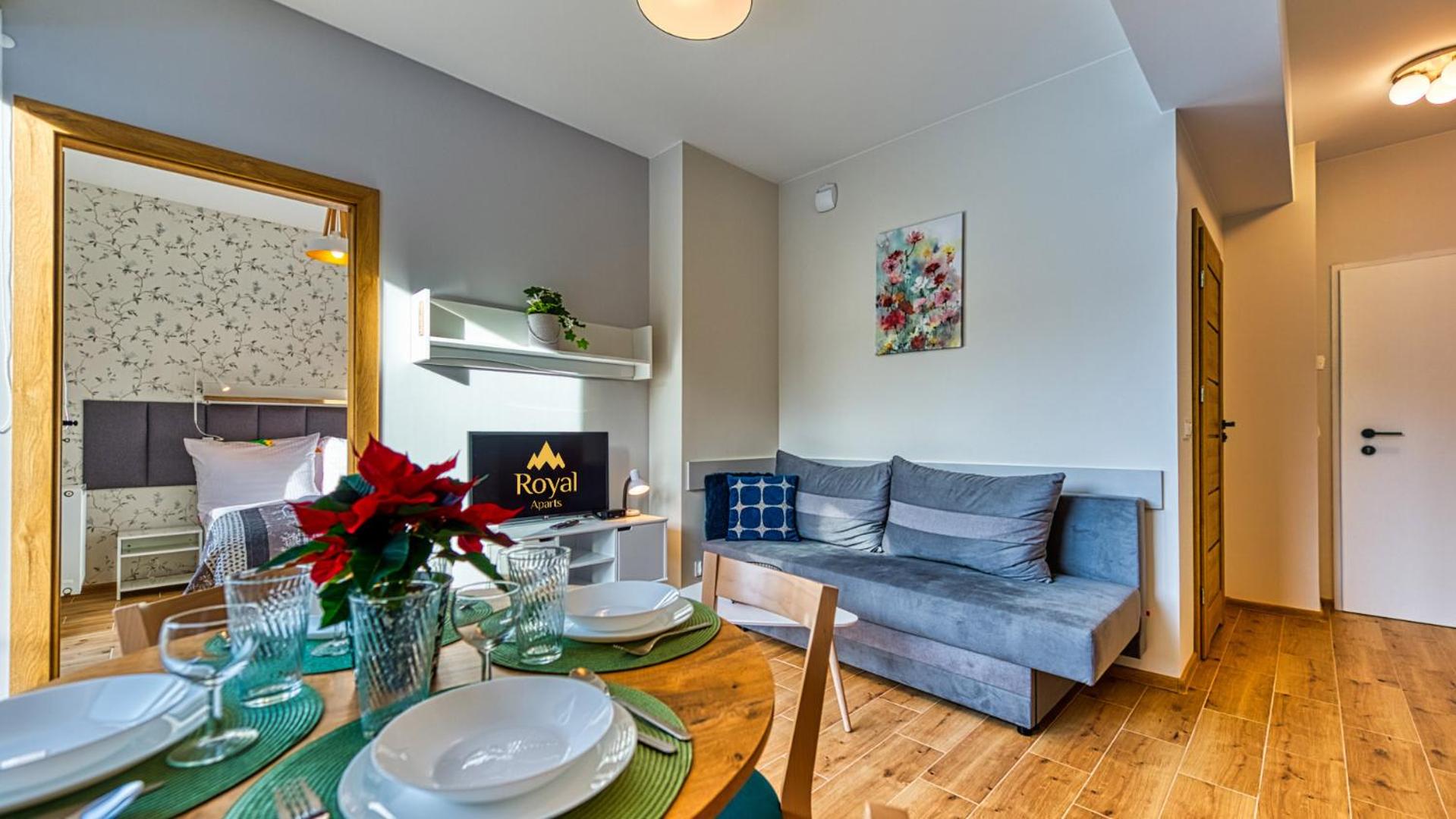 OSTOJA RESIDENCE VIP z sauną, strefą relaksu i pokojem zabaw by Royal Aparts