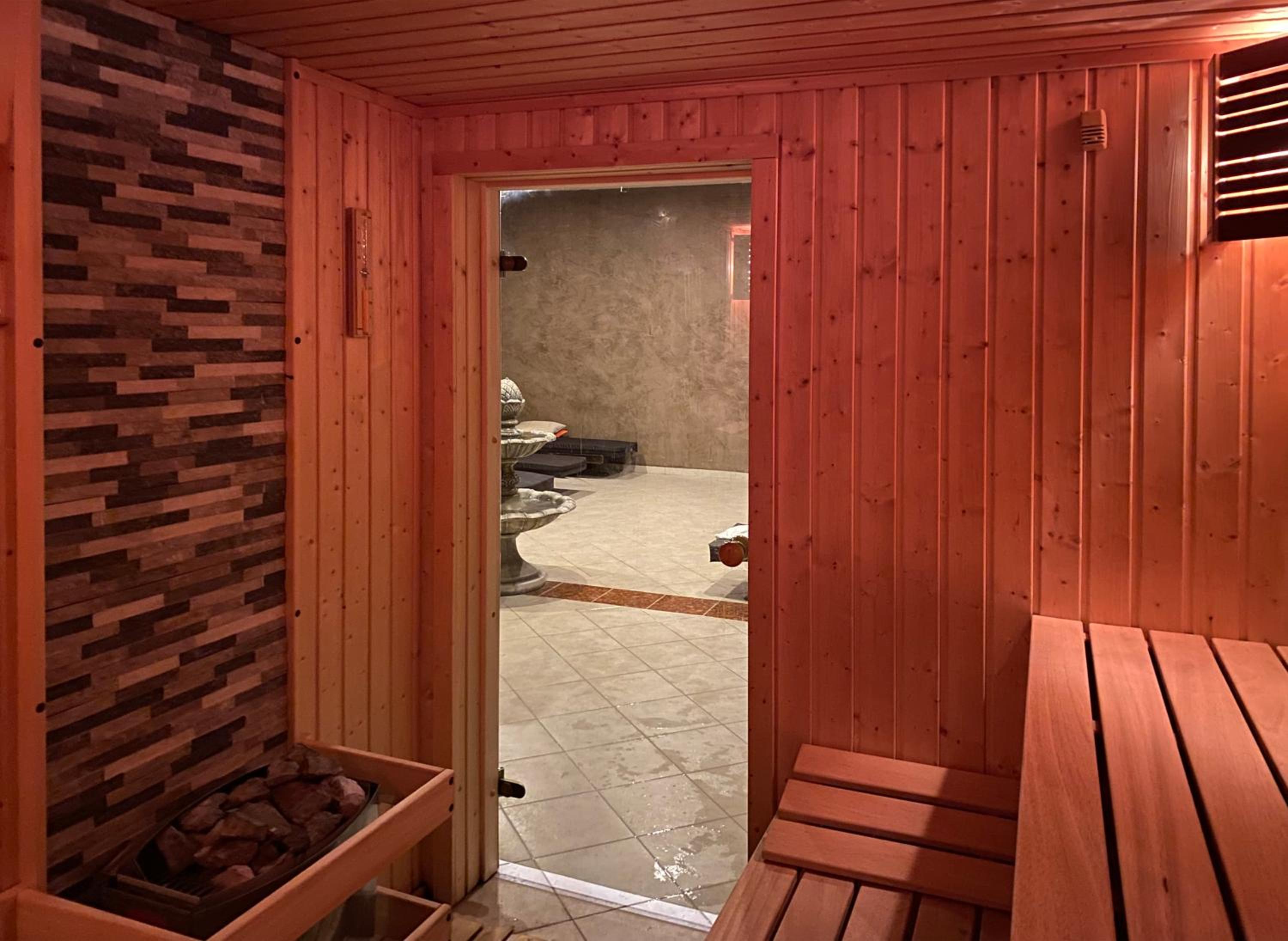 Aspen studio Mountain retreat at Aspen Resort Golf Ski & Spa