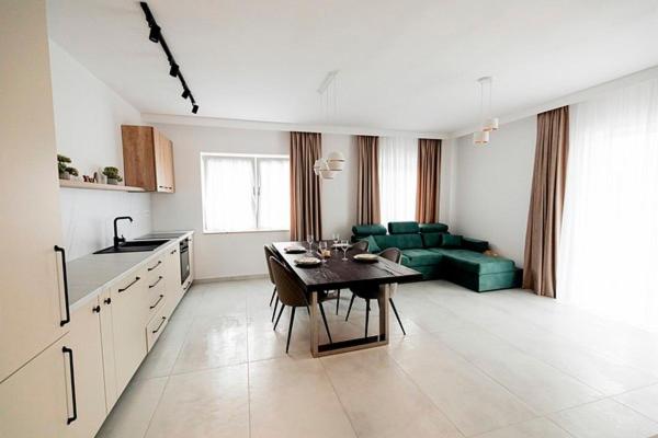 Park Residence 2 view 5