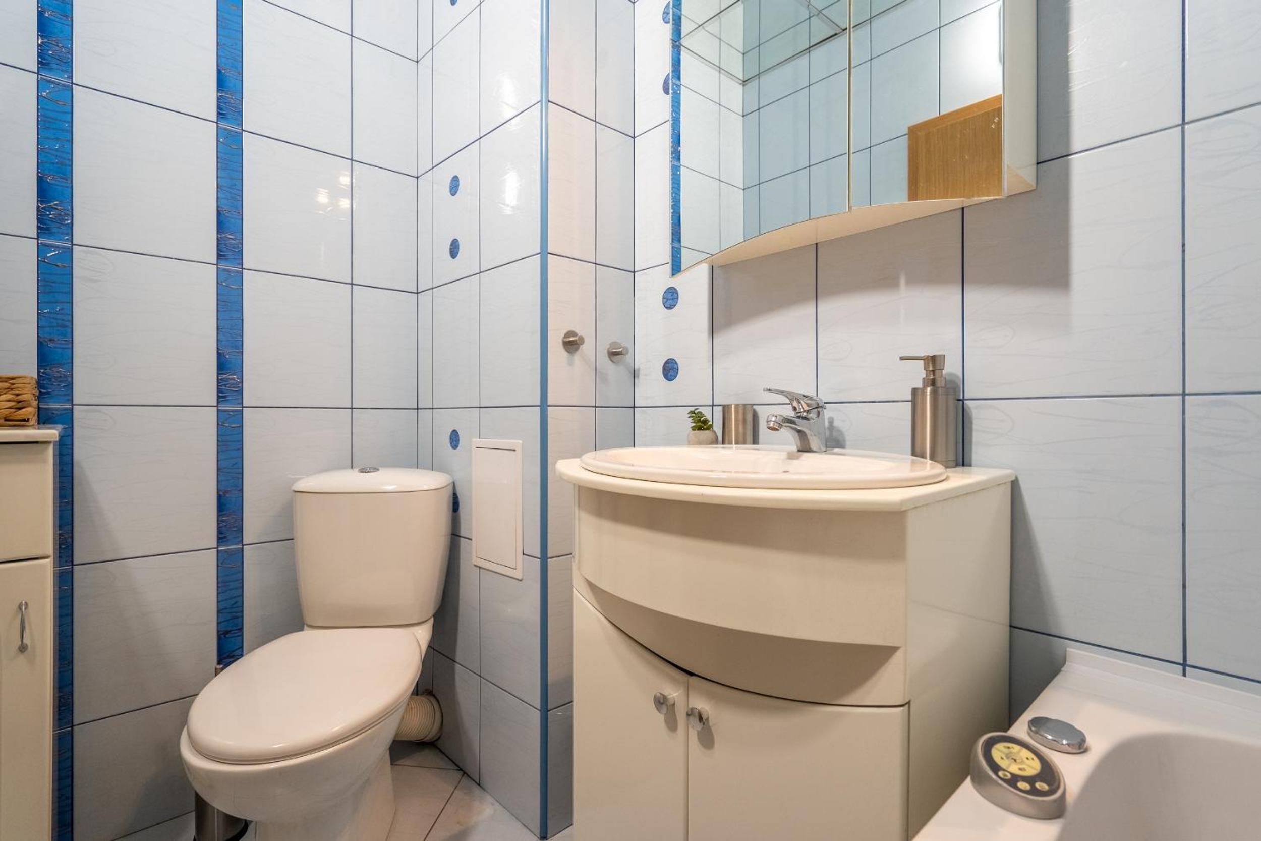 Premium comfy 2BDR Apt - Free Parking - Fast Wi-Fi