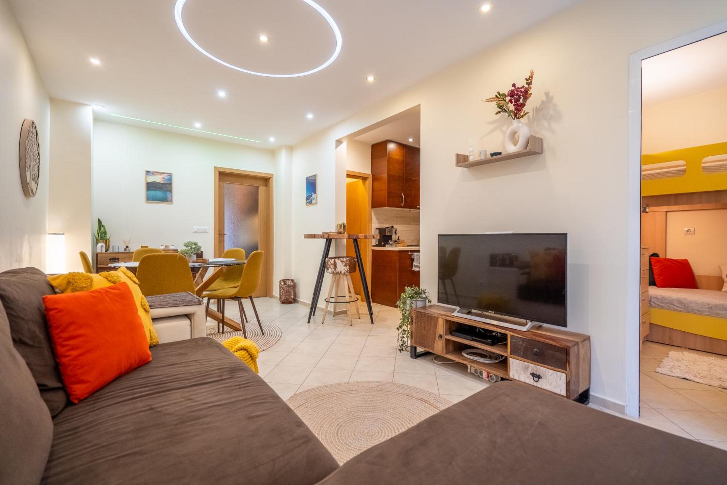 Premium comfy 2BDR Apt - Free Parking - Fast Wi-Fi