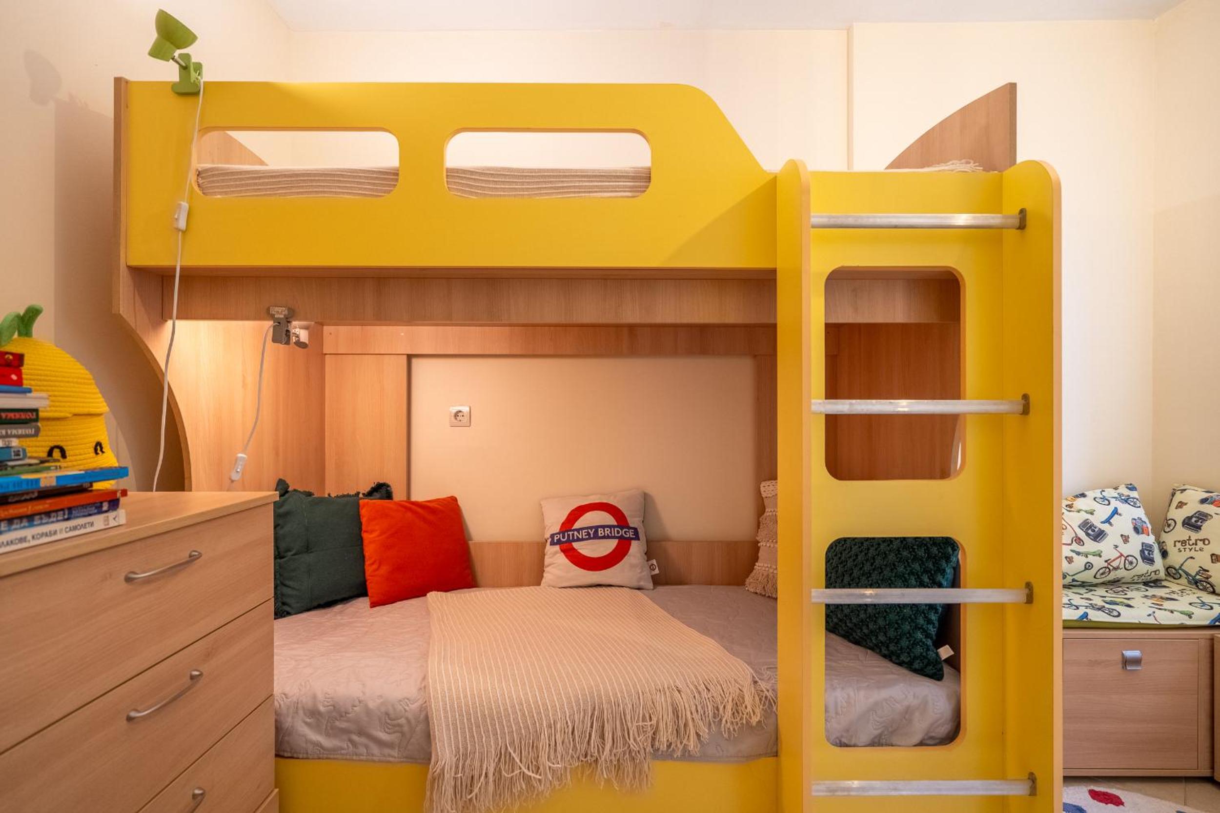 Premium comfy 2BDR Apt - Free Parking - Fast Wi-Fi