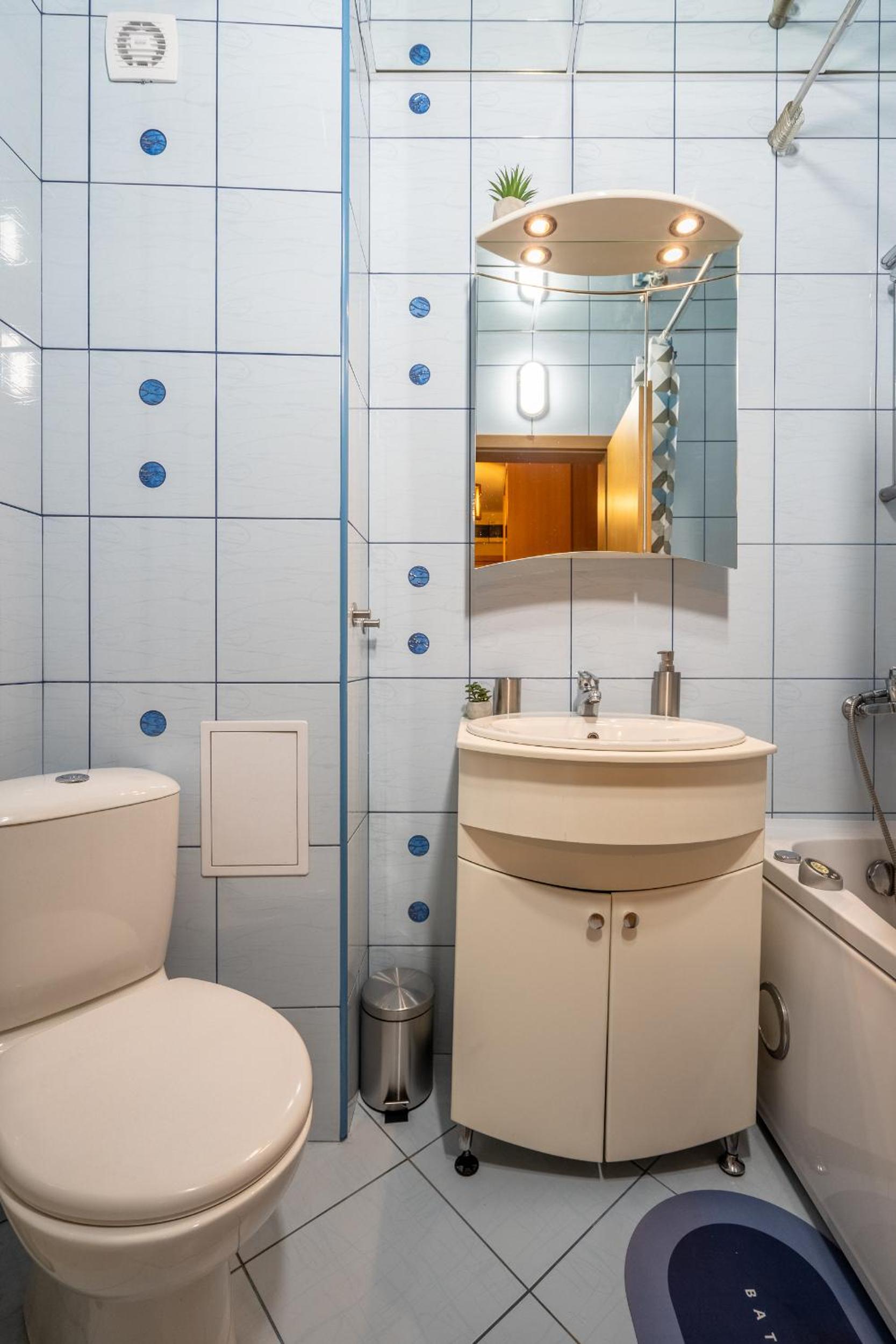Premium comfy 2BDR Apt - Free Parking - Fast Wi-Fi