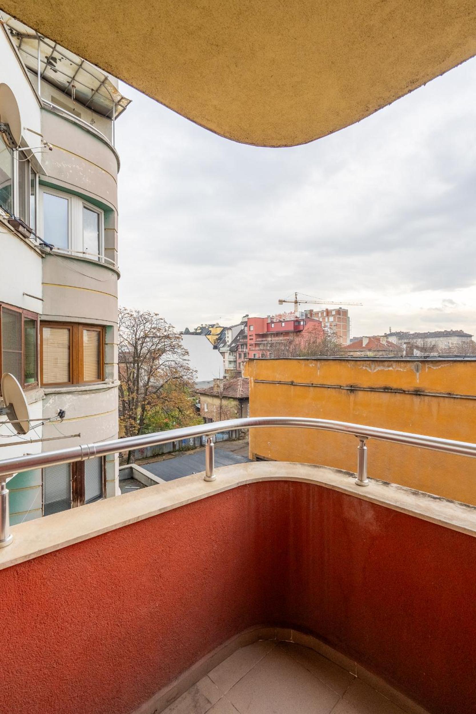 Premium comfy 2BDR Apt - Free Parking - Fast Wi-Fi