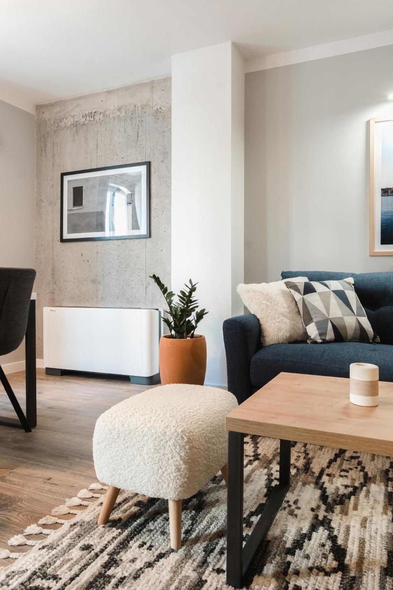 8th Hill Apartments