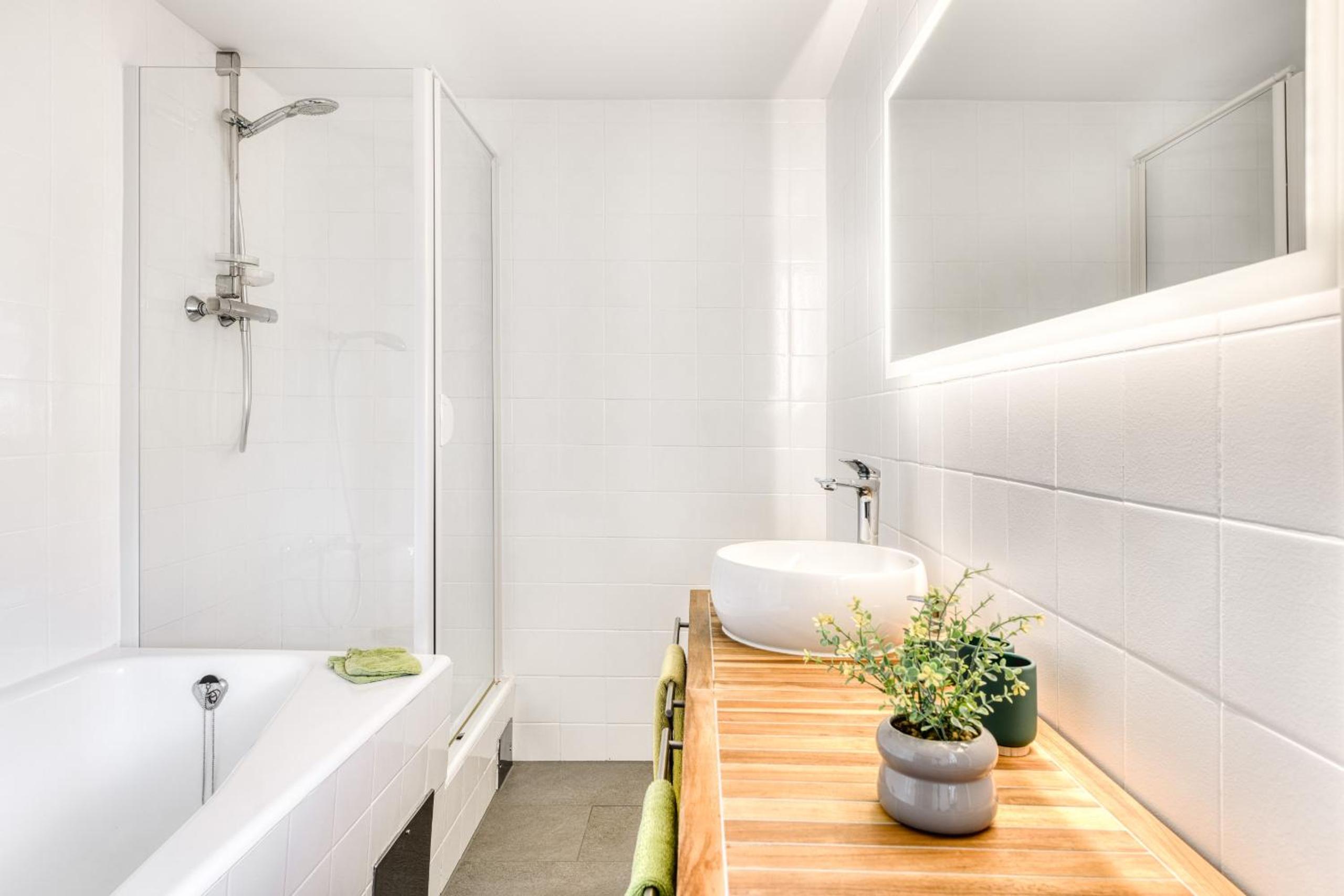 2-Zimmer Ferienwohnung Rüti mit SW-Balkon