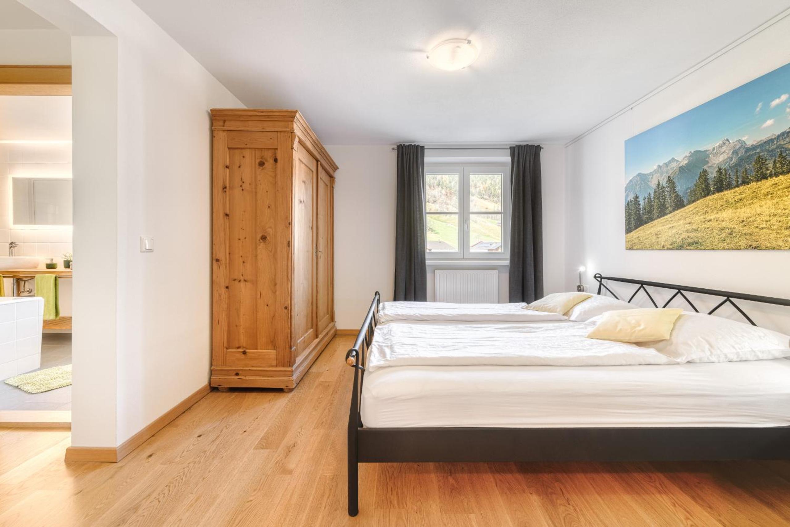2-Zimmer Ferienwohnung Rüti mit SW-Balkon