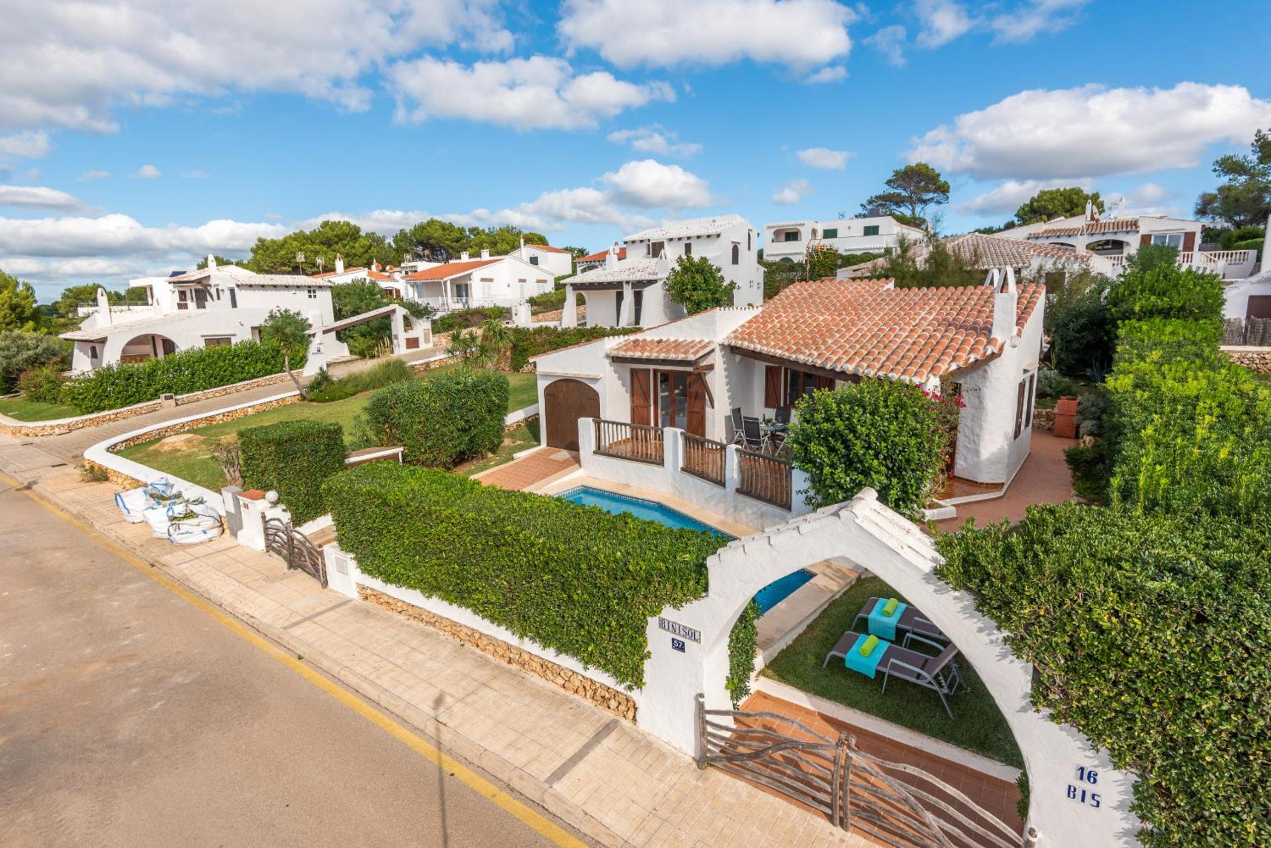 Villa Binisol