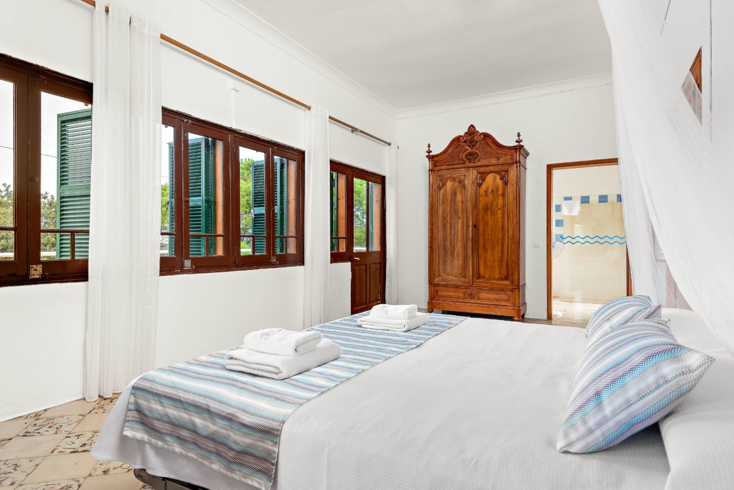 Villa Son Prats by Escape Home
