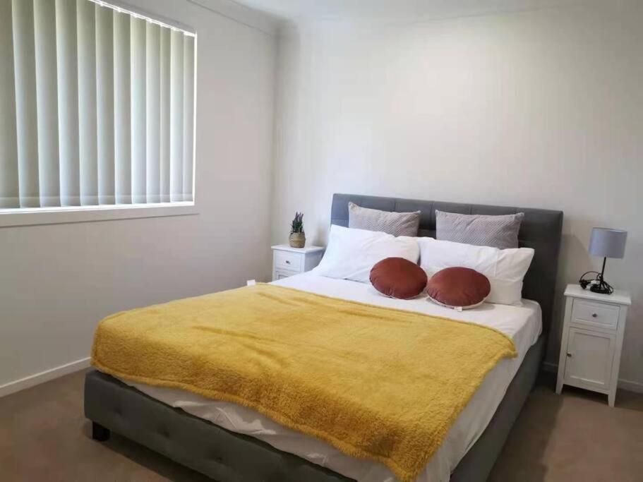 MaraylyaBox hillGables Specious 5Br Sweet House