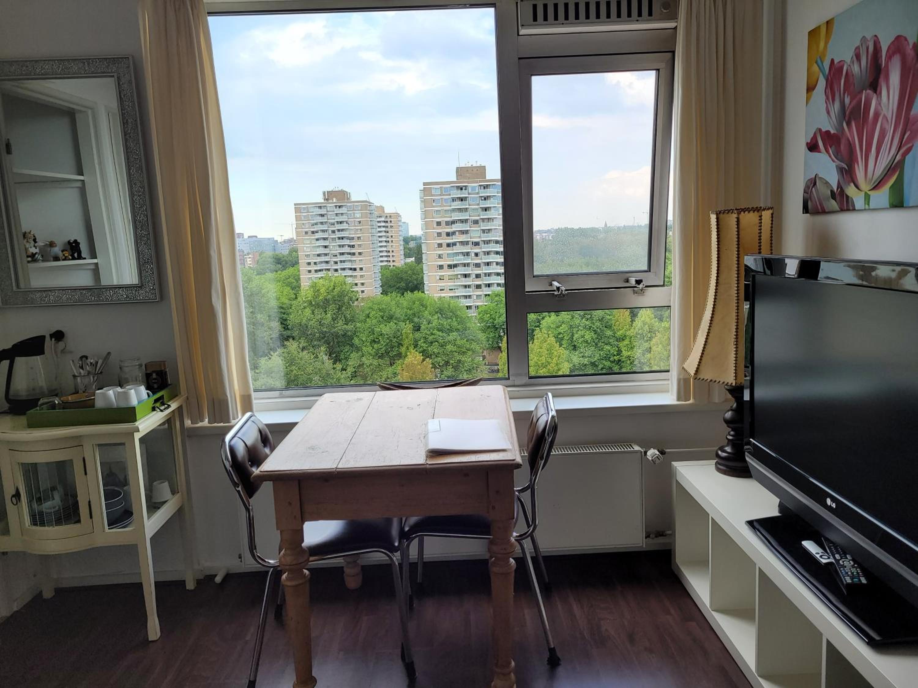 Sky Home Room 1