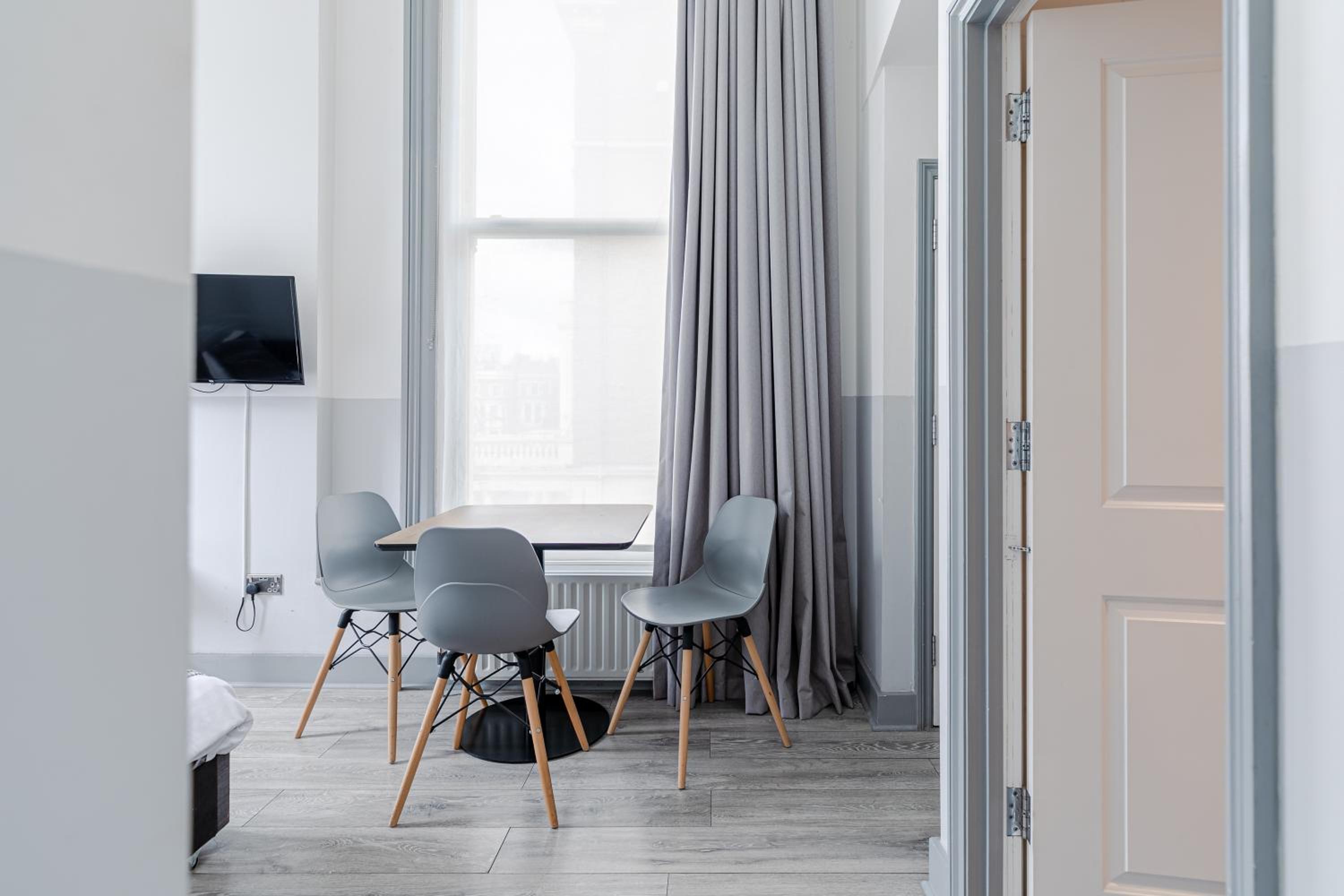 Modern Kensington Apartments
