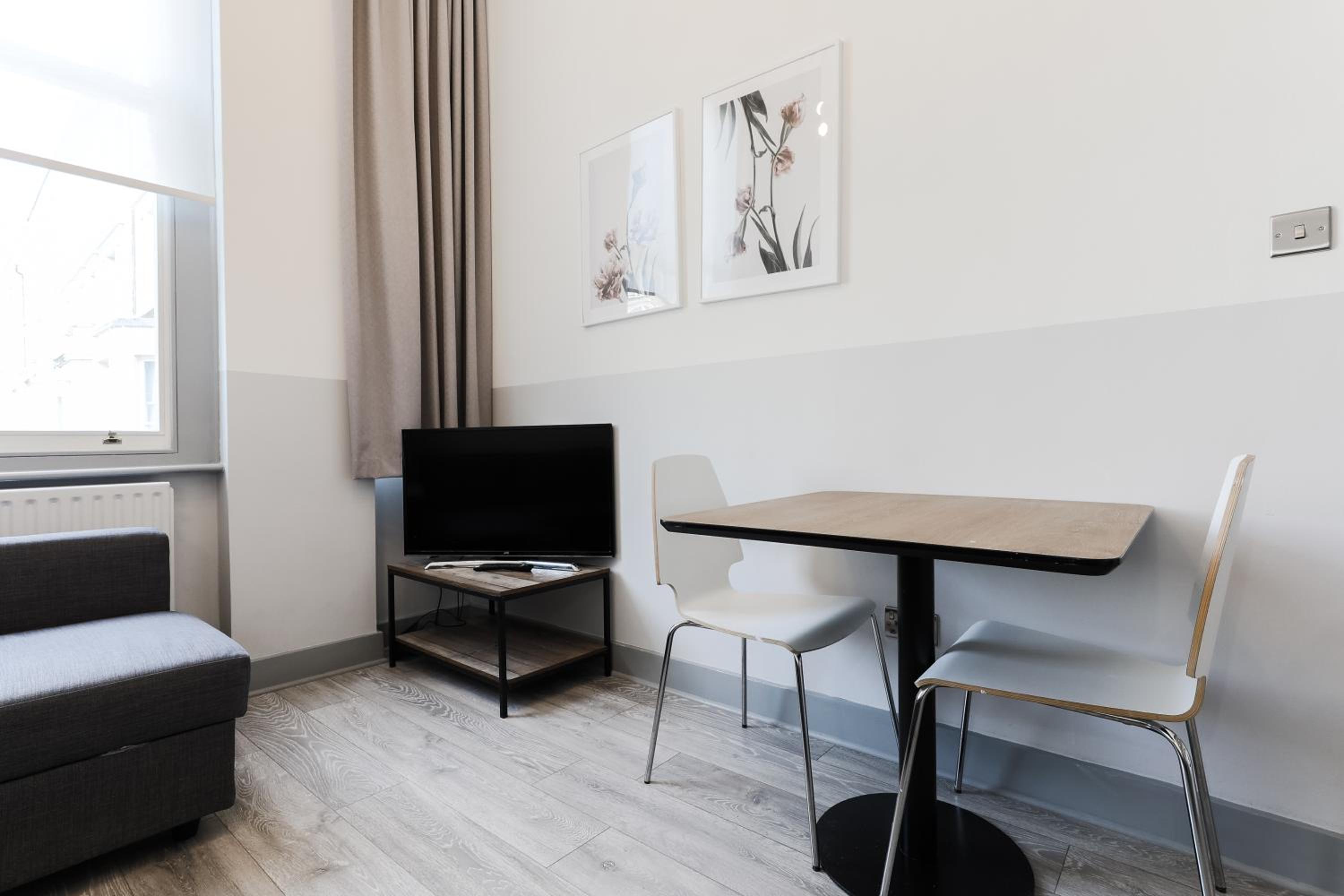 Modern Kensington Apartments