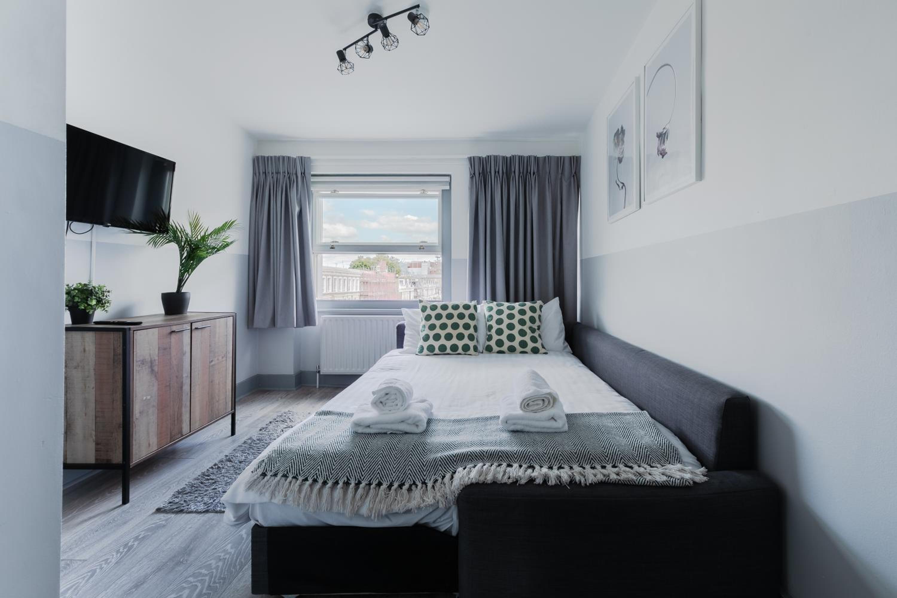 Modern Kensington Apartments