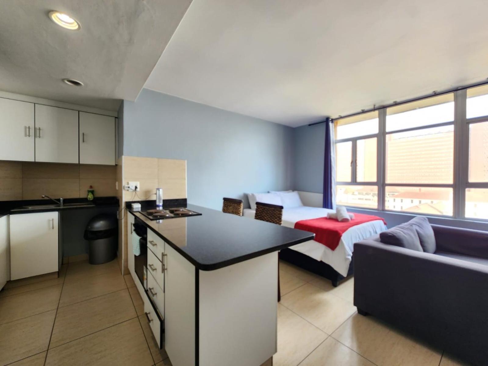 Tenbury Beach Apartment 604 view 4