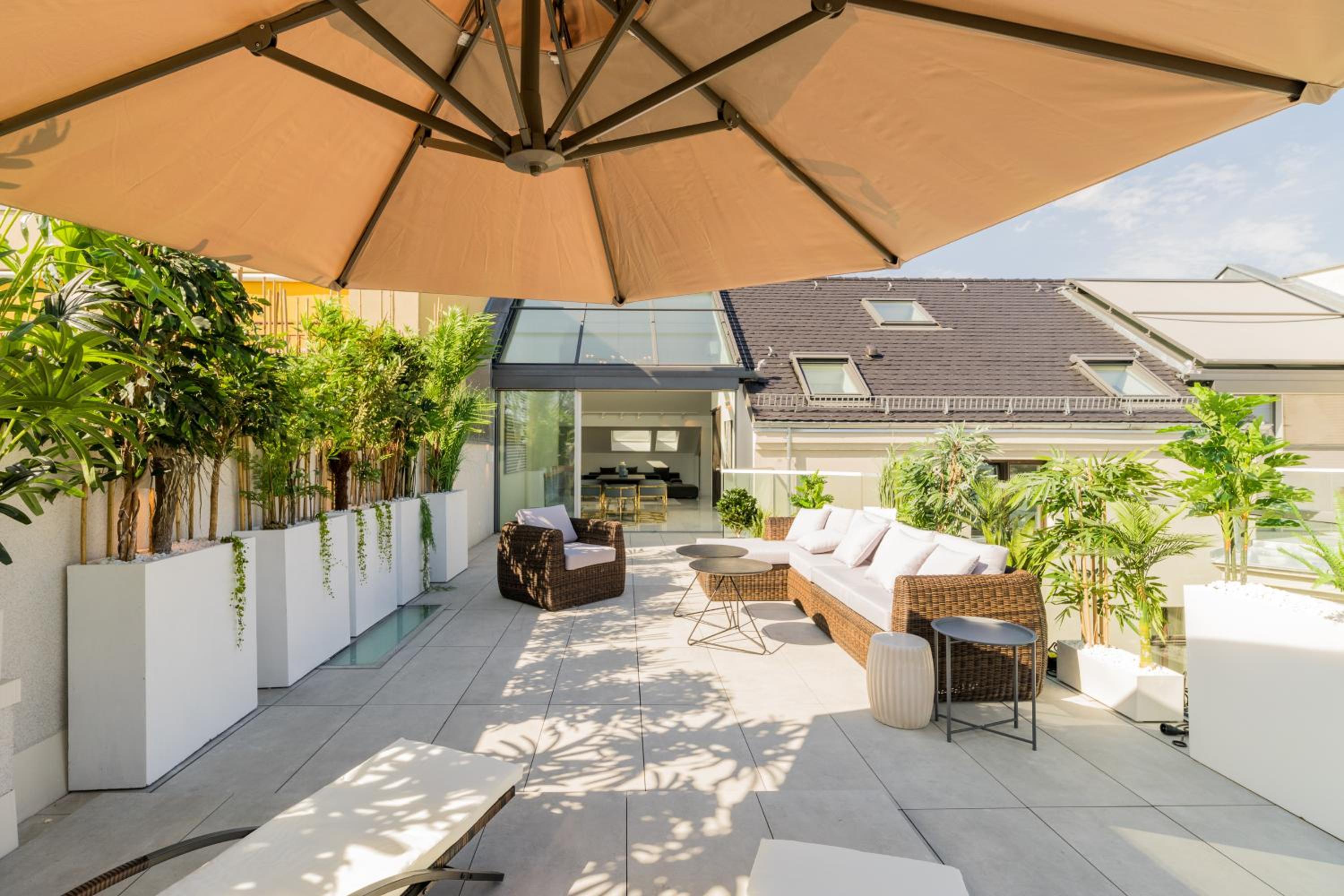Spacious Apartments In Mitte- Feel The Citycenter