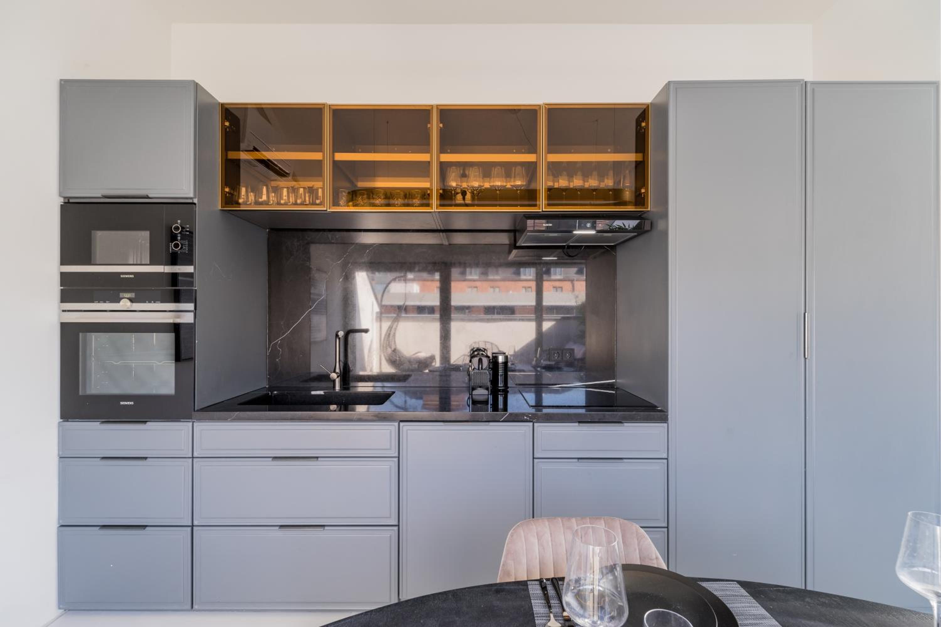 Spacious Apartments In Mitte- Feel The Citycenter