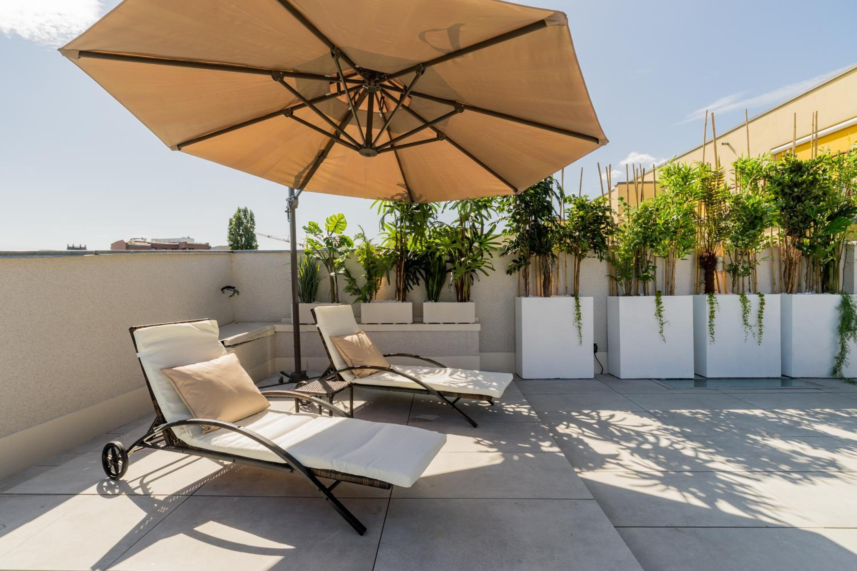 Spacious Apartments In Mitte- Feel The Citycenter