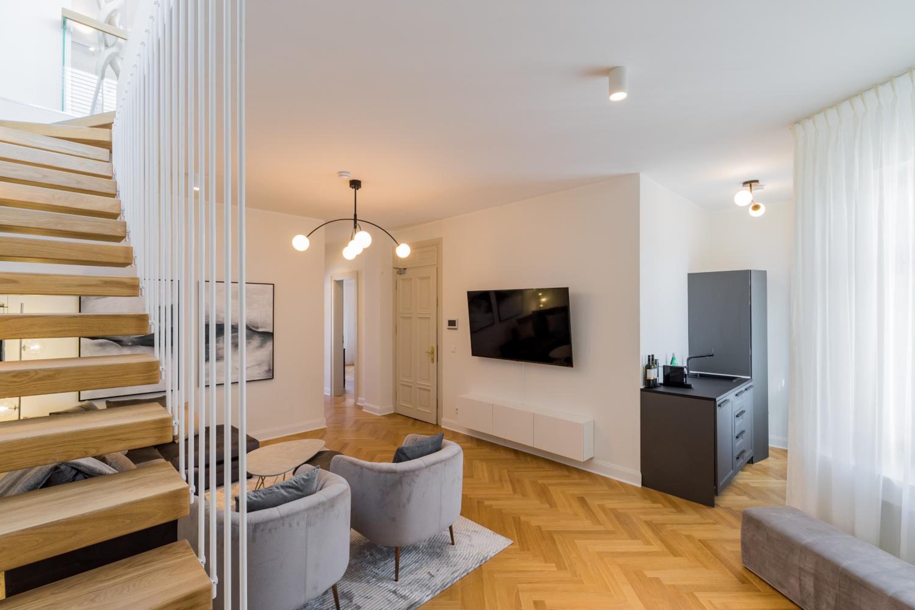 Spacious Apartments In Mitte- Feel The Citycenter