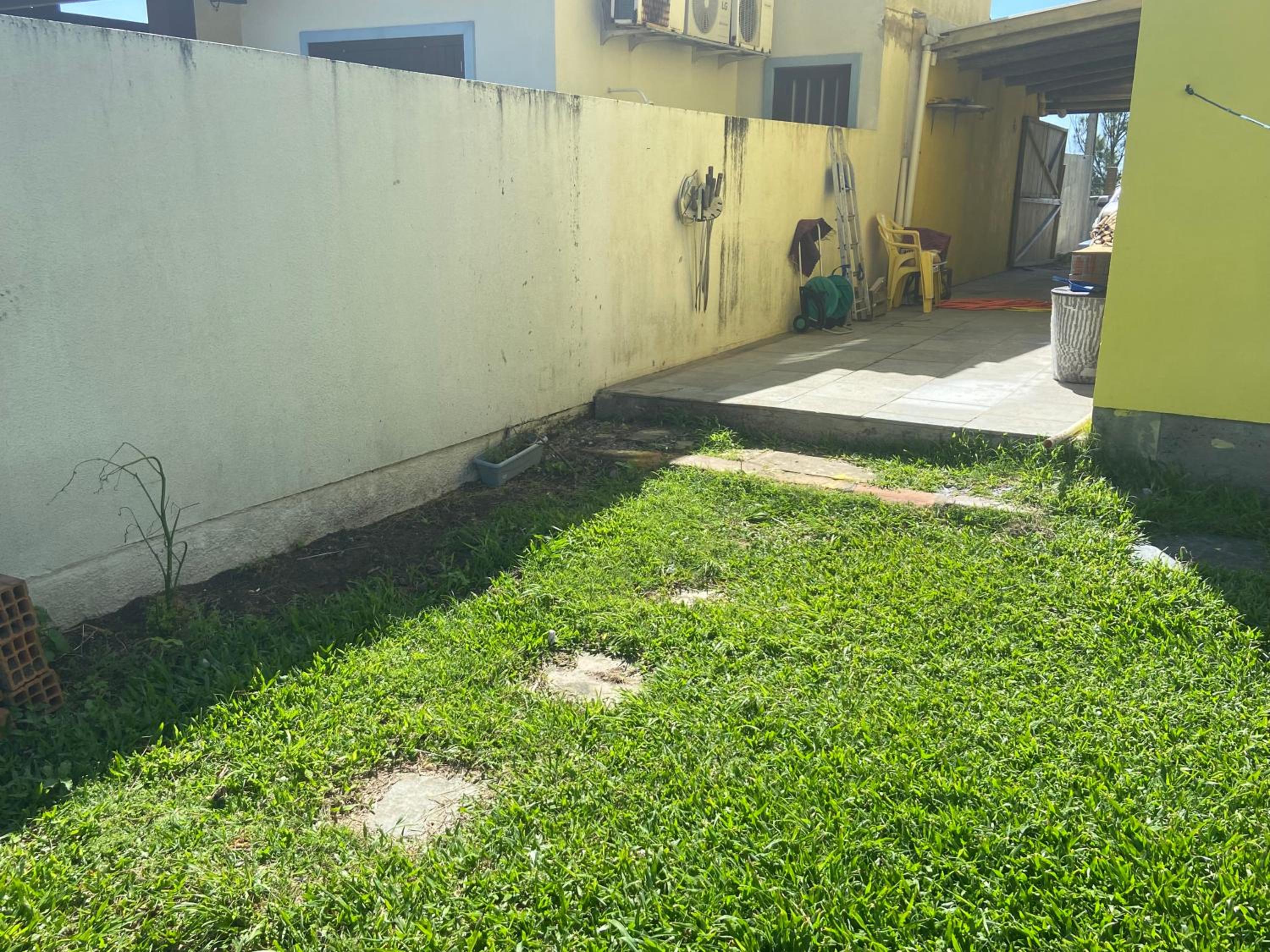 Casa Amarela a Beira Mar entre Arroio do Sal e Torres
