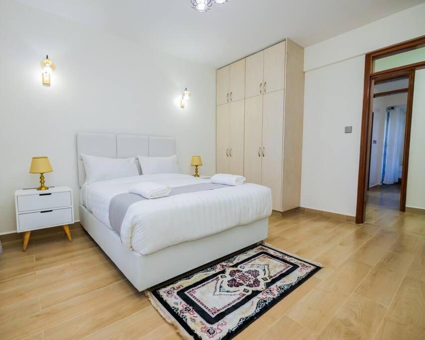 Urban Lifestyle 2BR in Westlands 55inch, King & queen size Beds, view 5