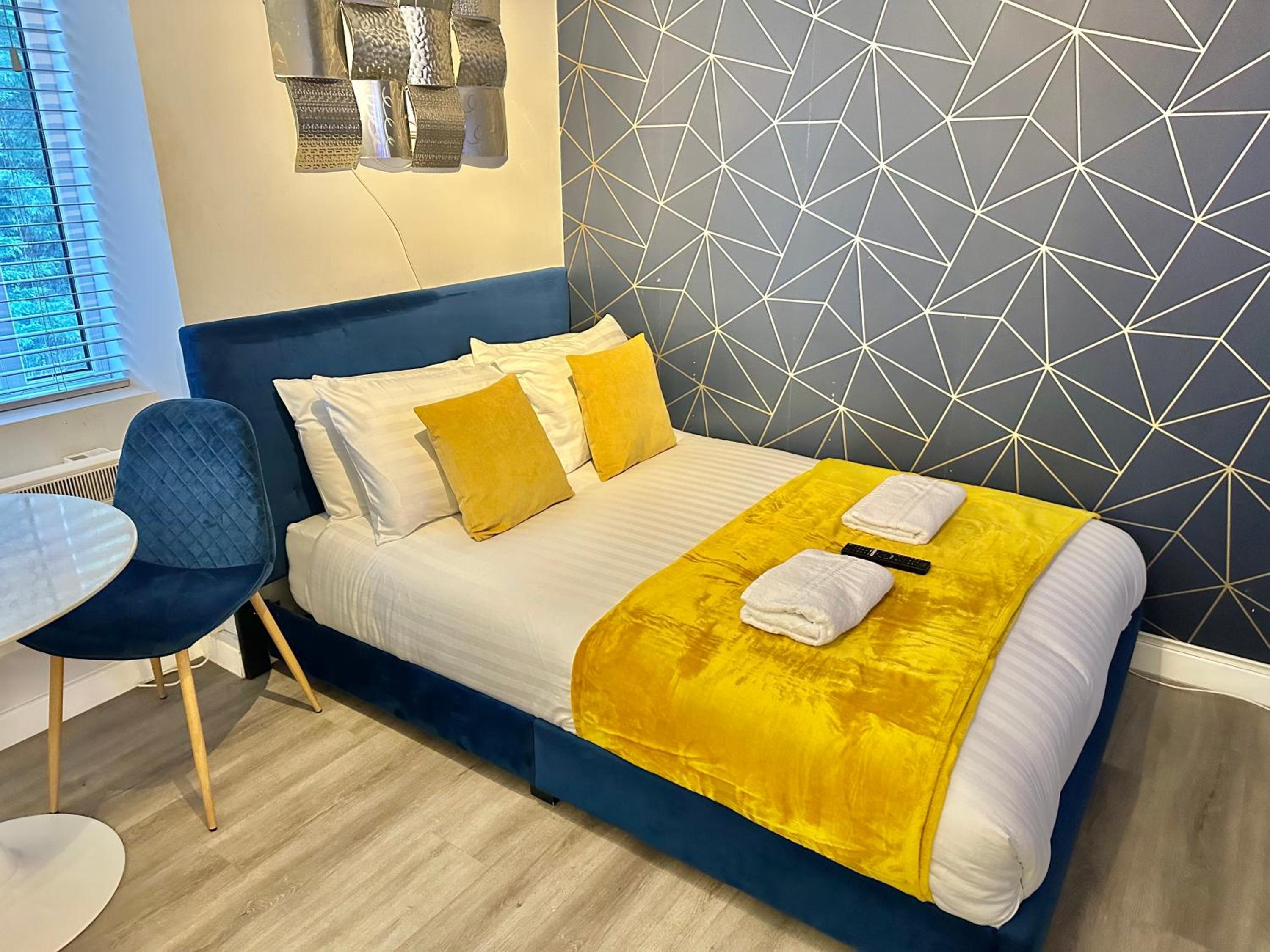 Serenity Retreat - Tranquil Apartment Close to Beach