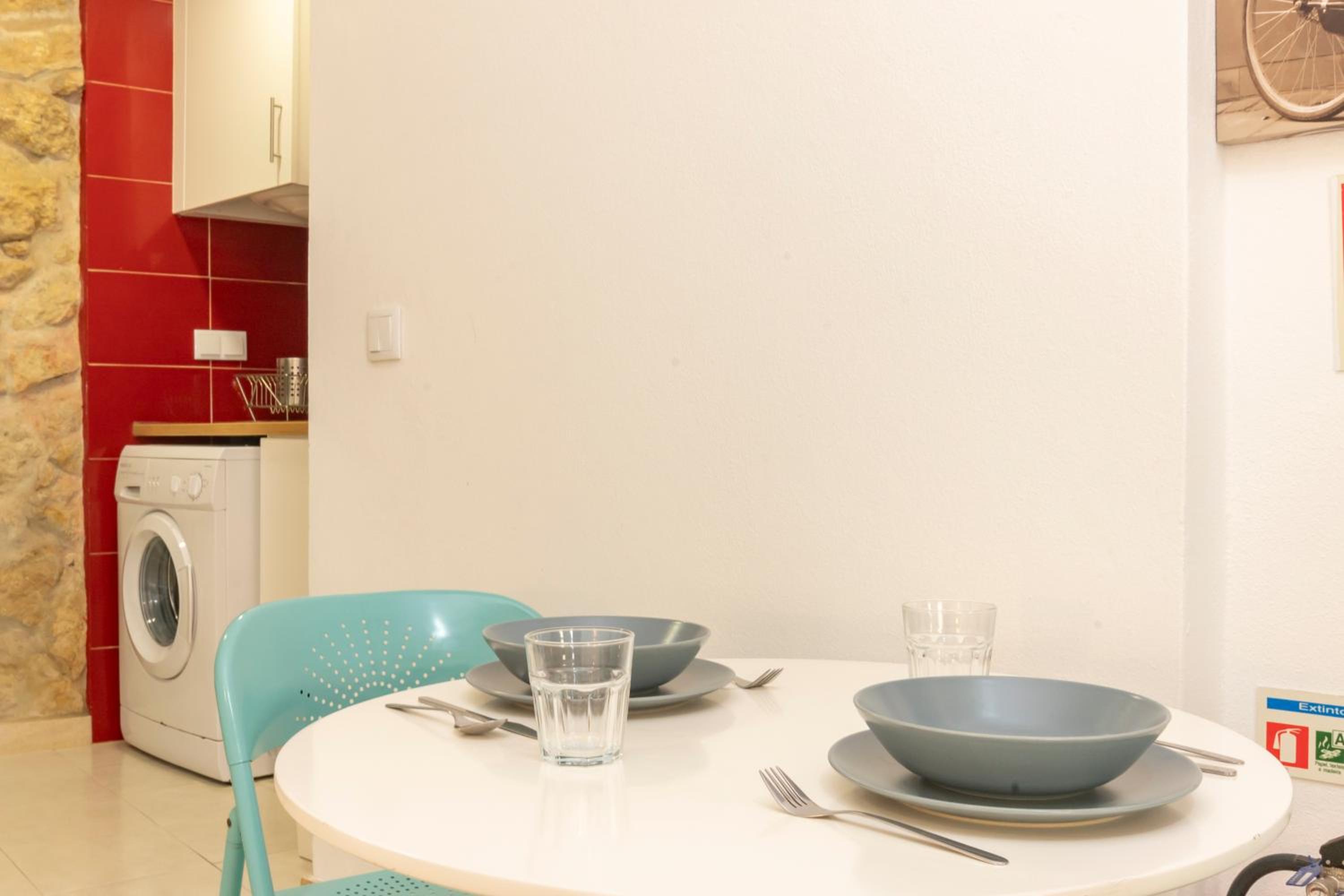 Lovesome Studio in City Center by LovelyStay view 2