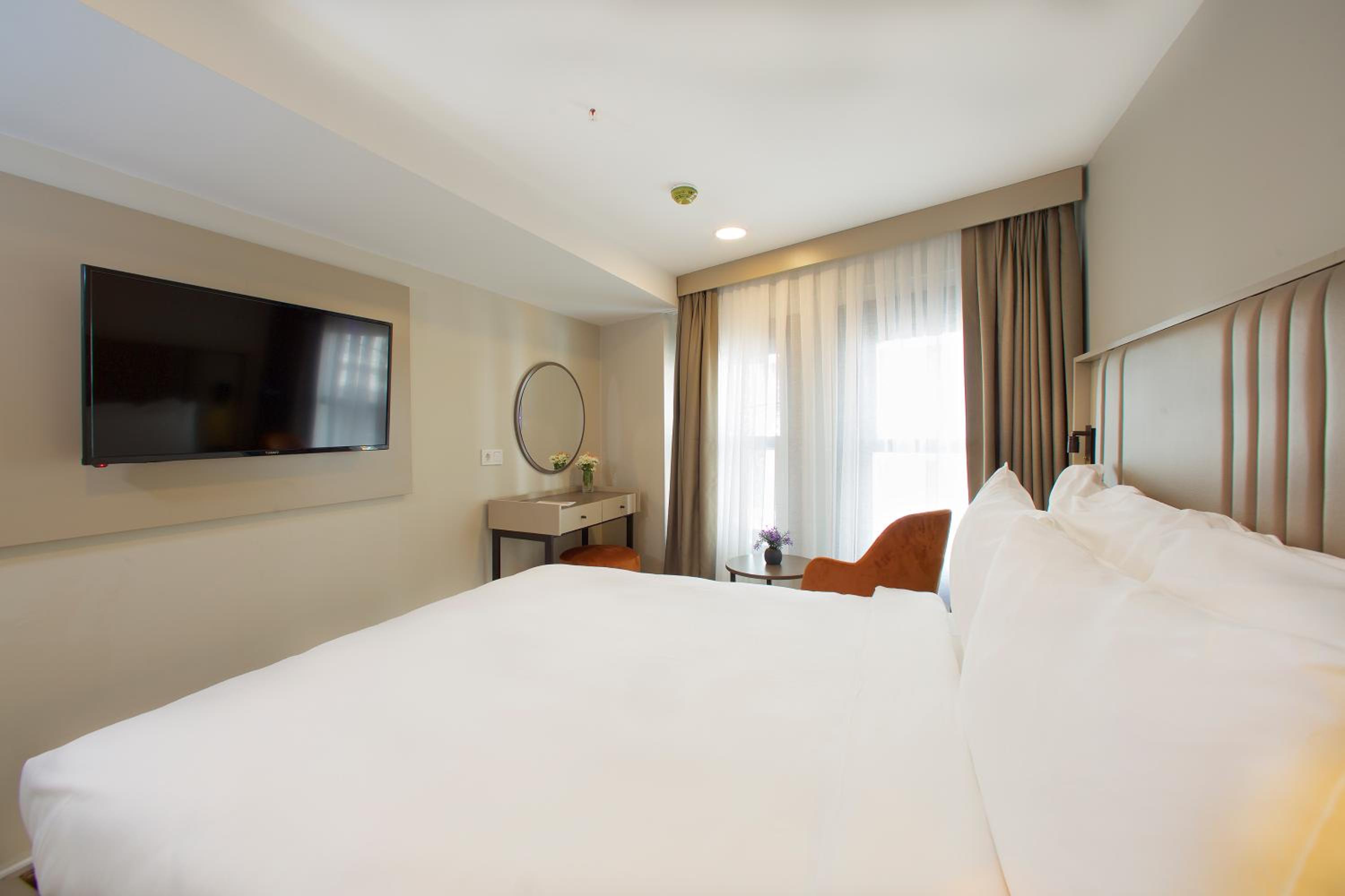 Joy Taksim - Image 54